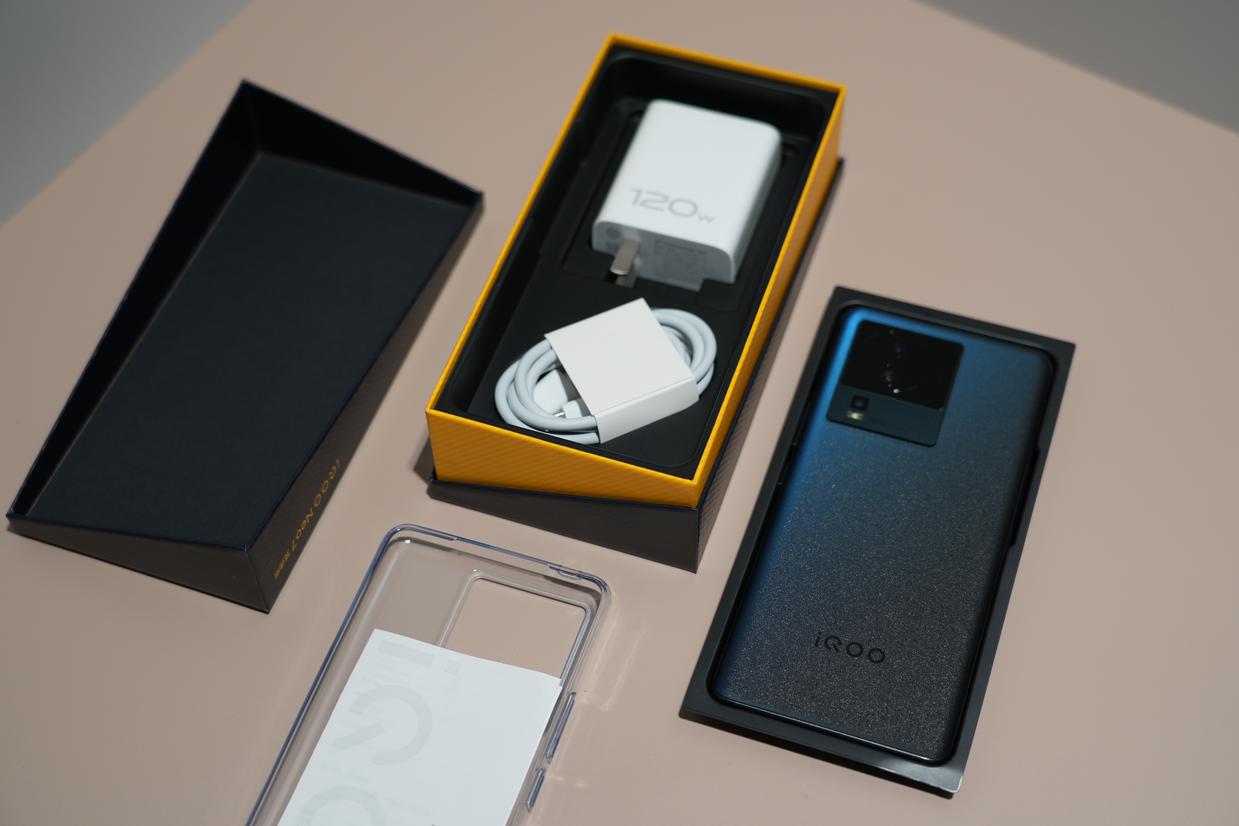 iQOO Neo7竞速版评测：换芯片真好使 骁龙8+还能再战一年
