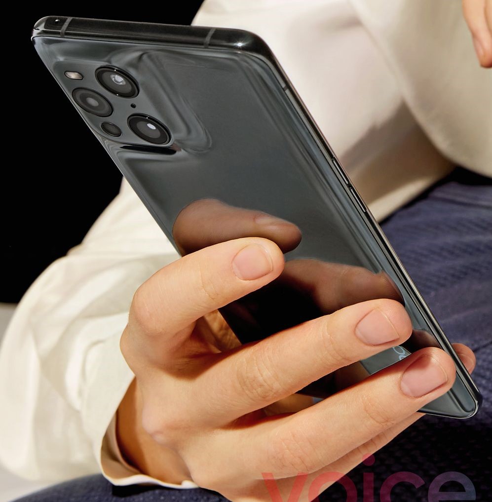 OPPO Find X3 Pro真机曝光：外形感受下