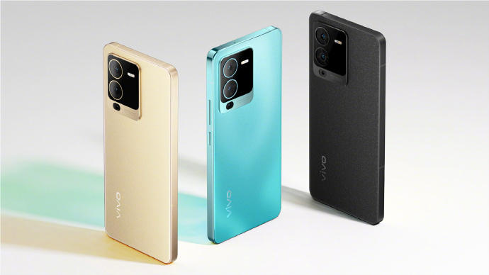天玑8100+三星E5屏 vivo S15系列正式发布：2699起售