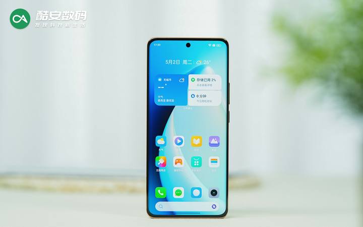 极摩客 K1 &amp; 极摩客 G1 · 图赏】