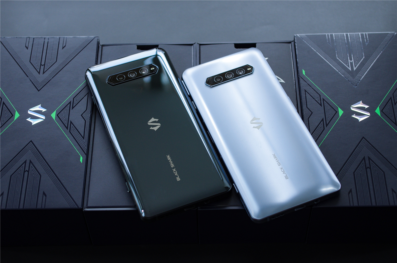 Redmi和黑鲨下月都有发布会：新品多 性能强