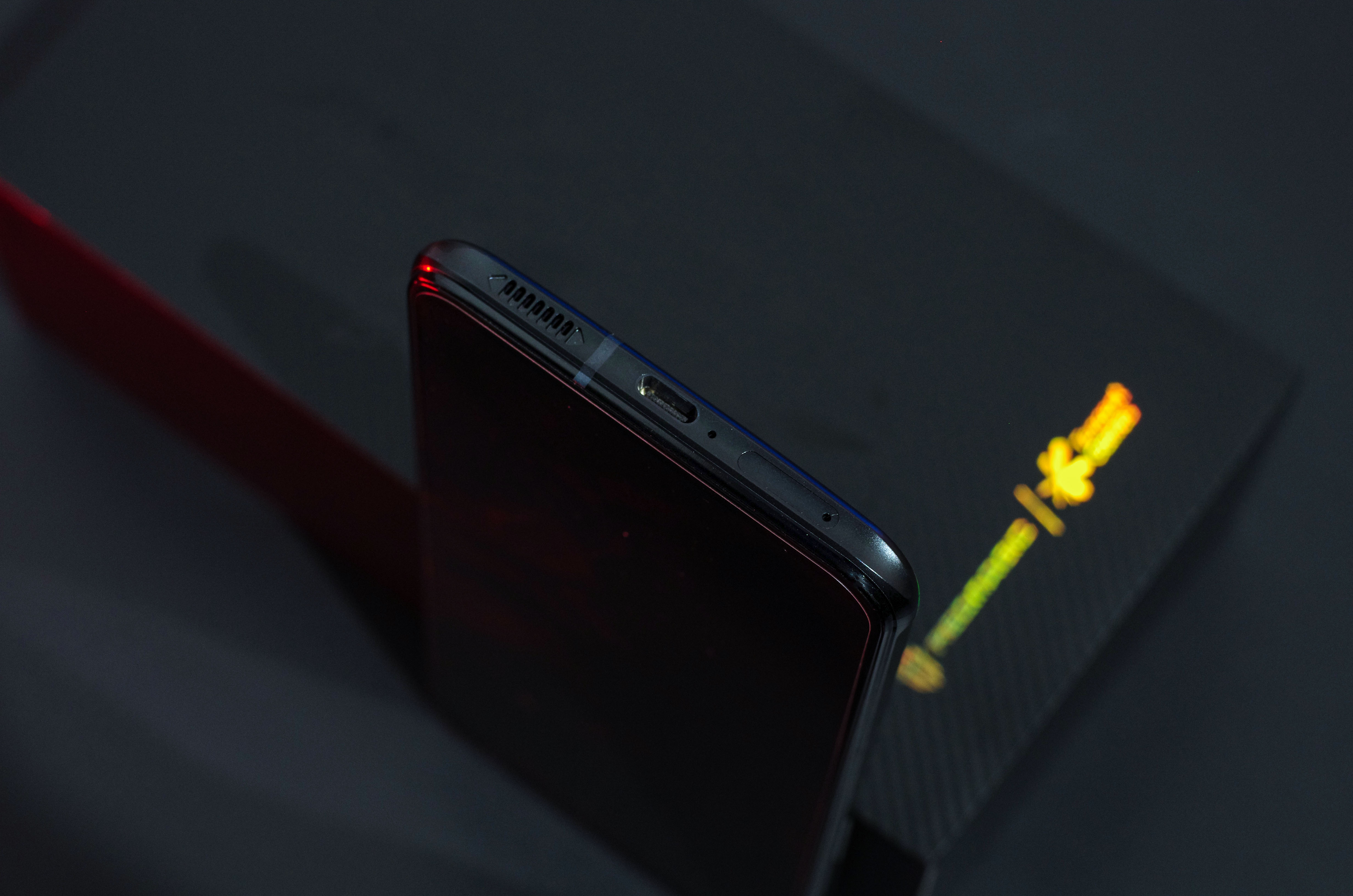 红魔6S Pro评测：顶级散热配置 驯服骁龙888 Plus