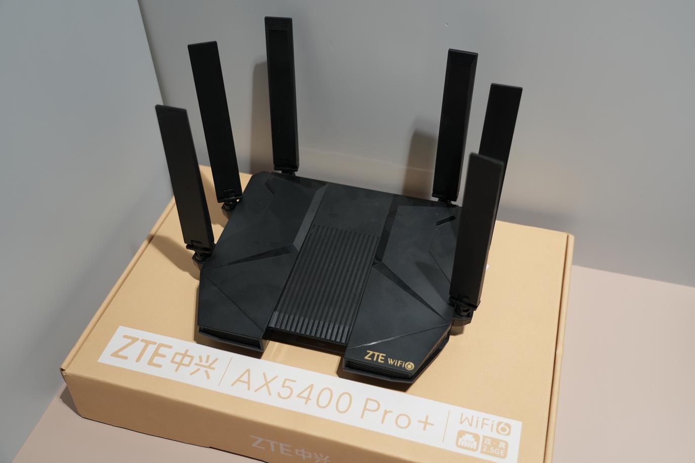 中兴AX5400Pro+上手体验：再升级 双2.5G网口+USB 3.0这次全都有