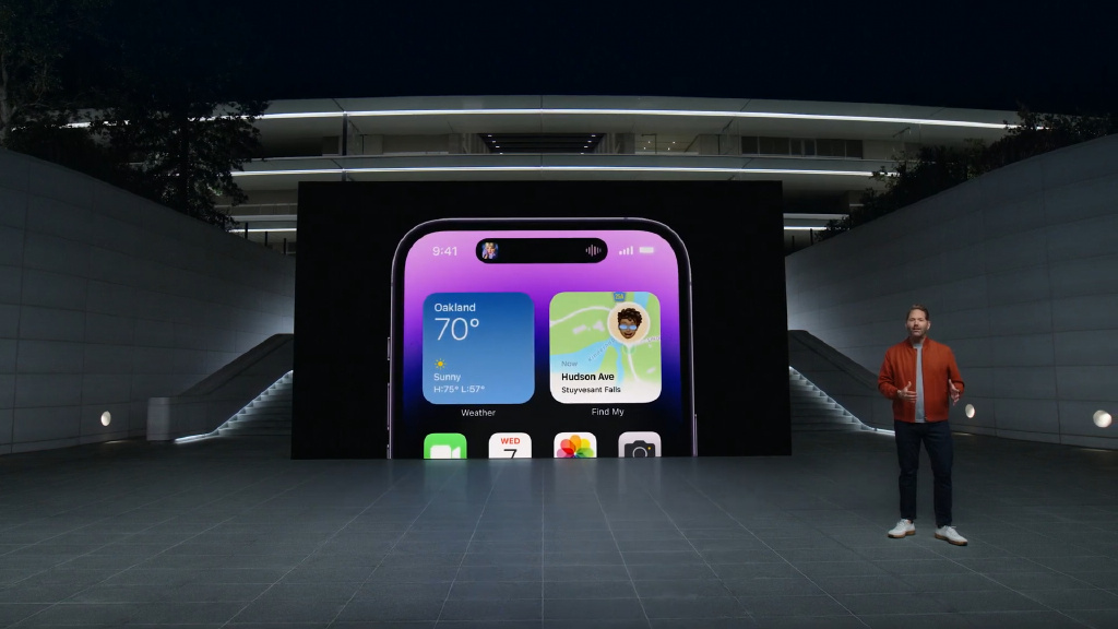 罗永浩评iPhone 14 Pro灵动岛：给屎调上颜色