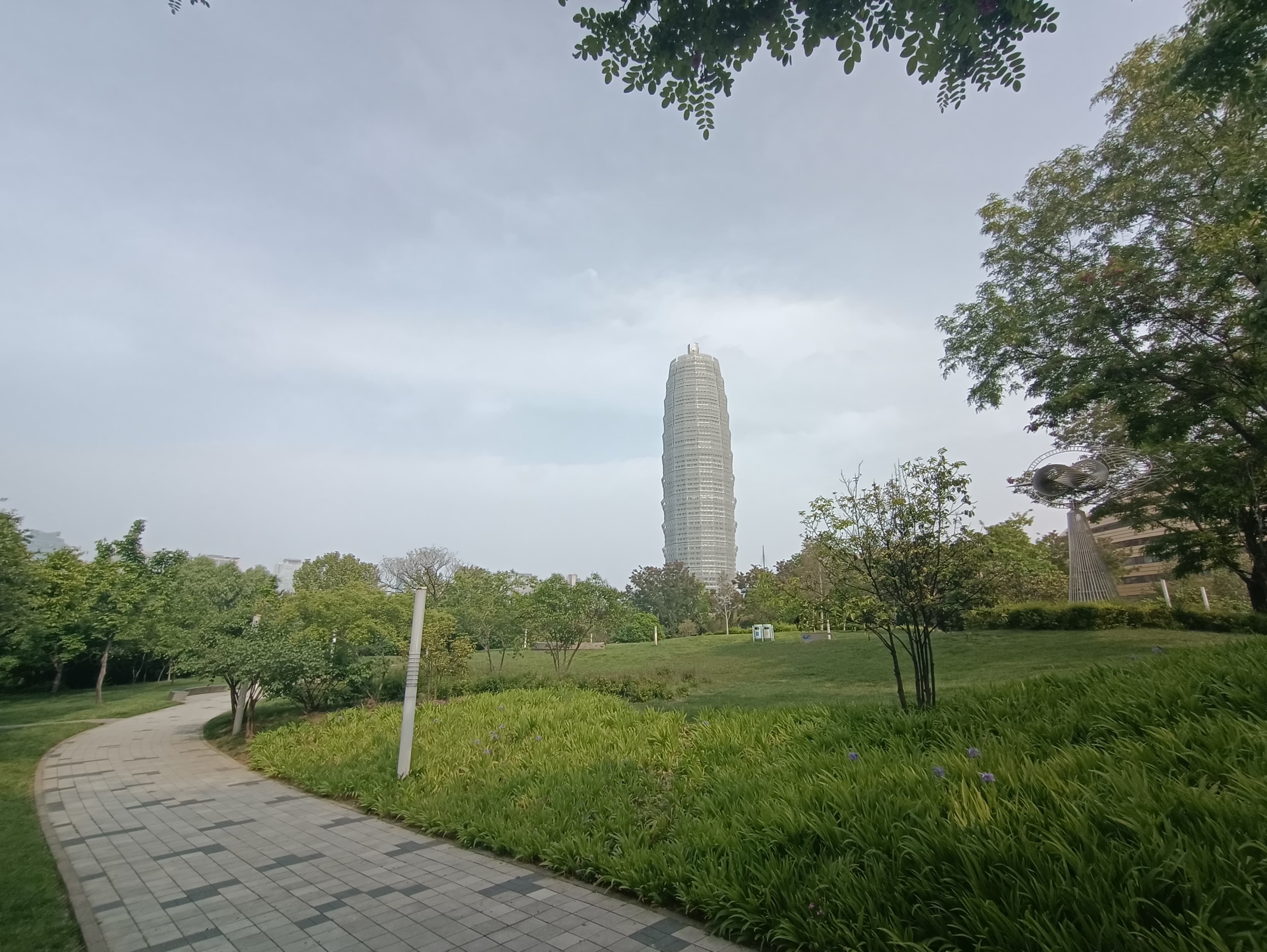 K40游戏增强版评测：1999起售没短板 这可能是K40宇宙最能打的一个