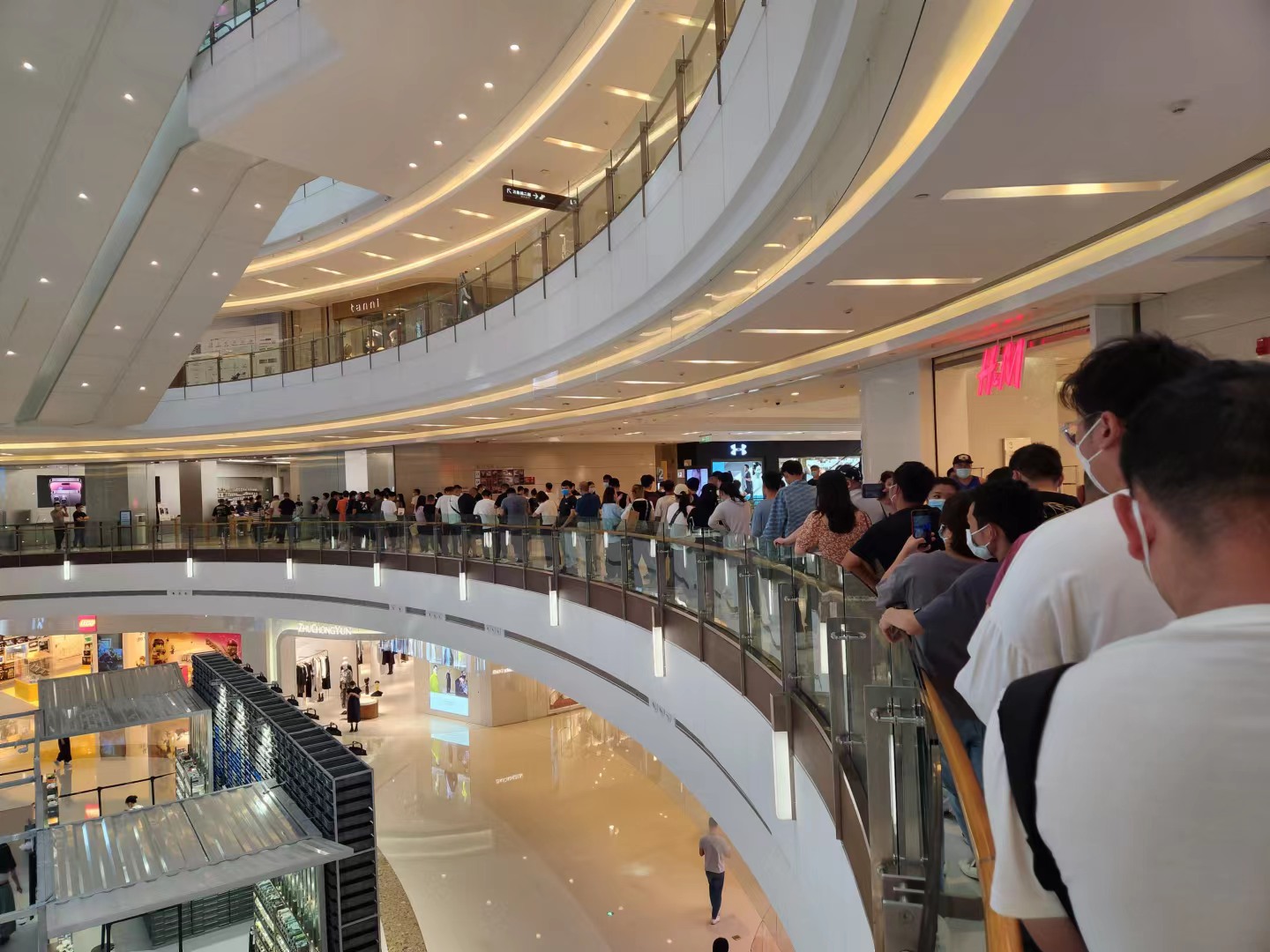 产品线结构调整失败 iPhone 14 Plus成唯一能当天交货的新款iPhone
