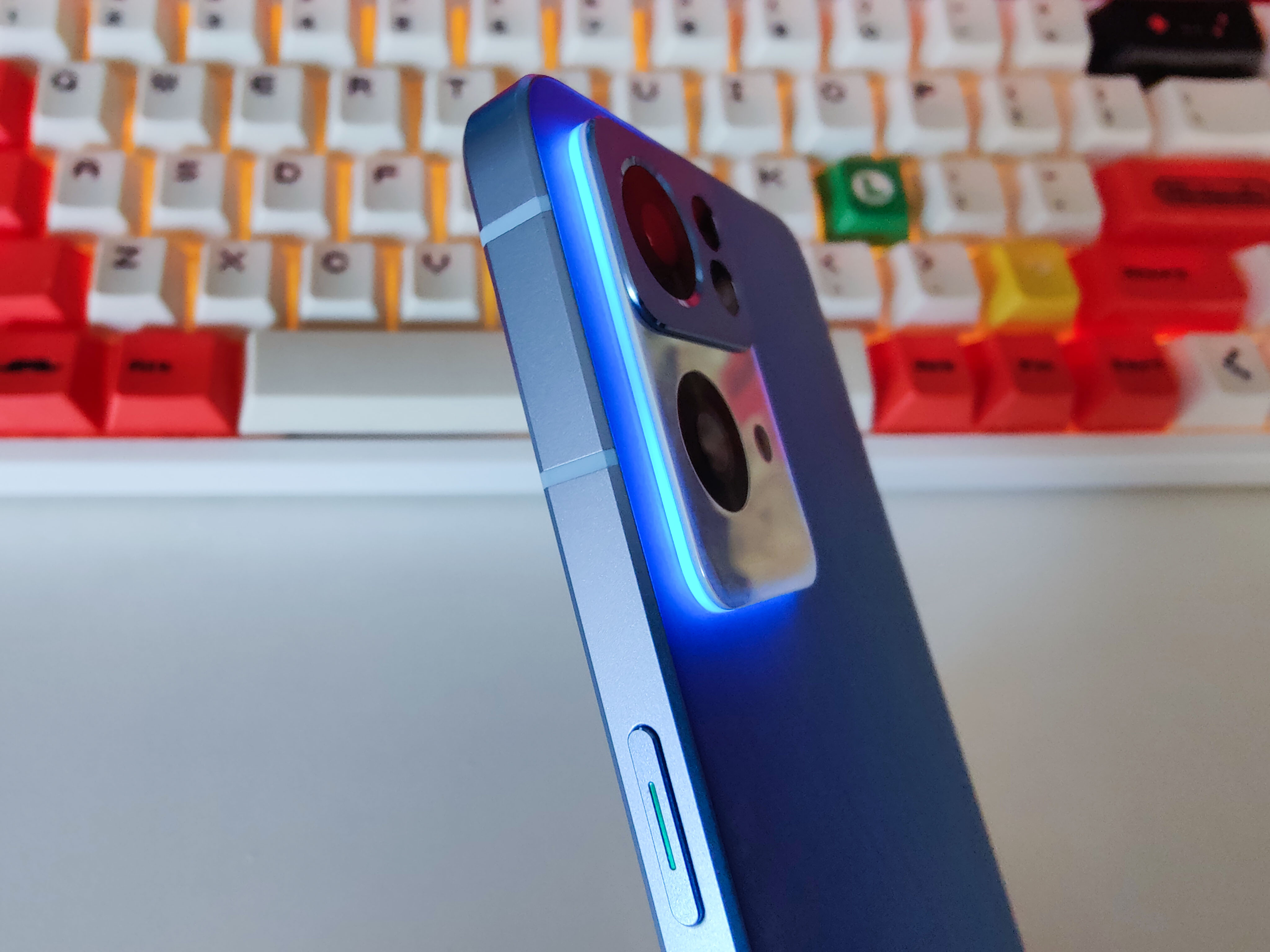 OPPO Reno7 Pro评测：焕然一新、收获芳心