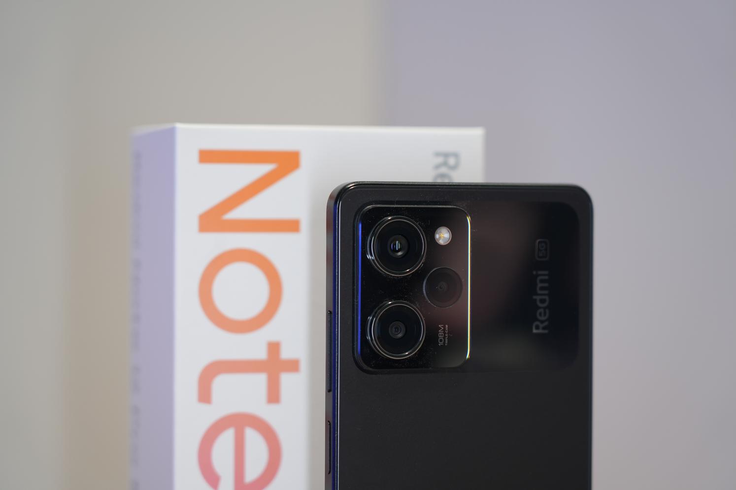 传世经典骁龙778G+一亿像素HM2 Redmi Note 12 Pro极速版图赏