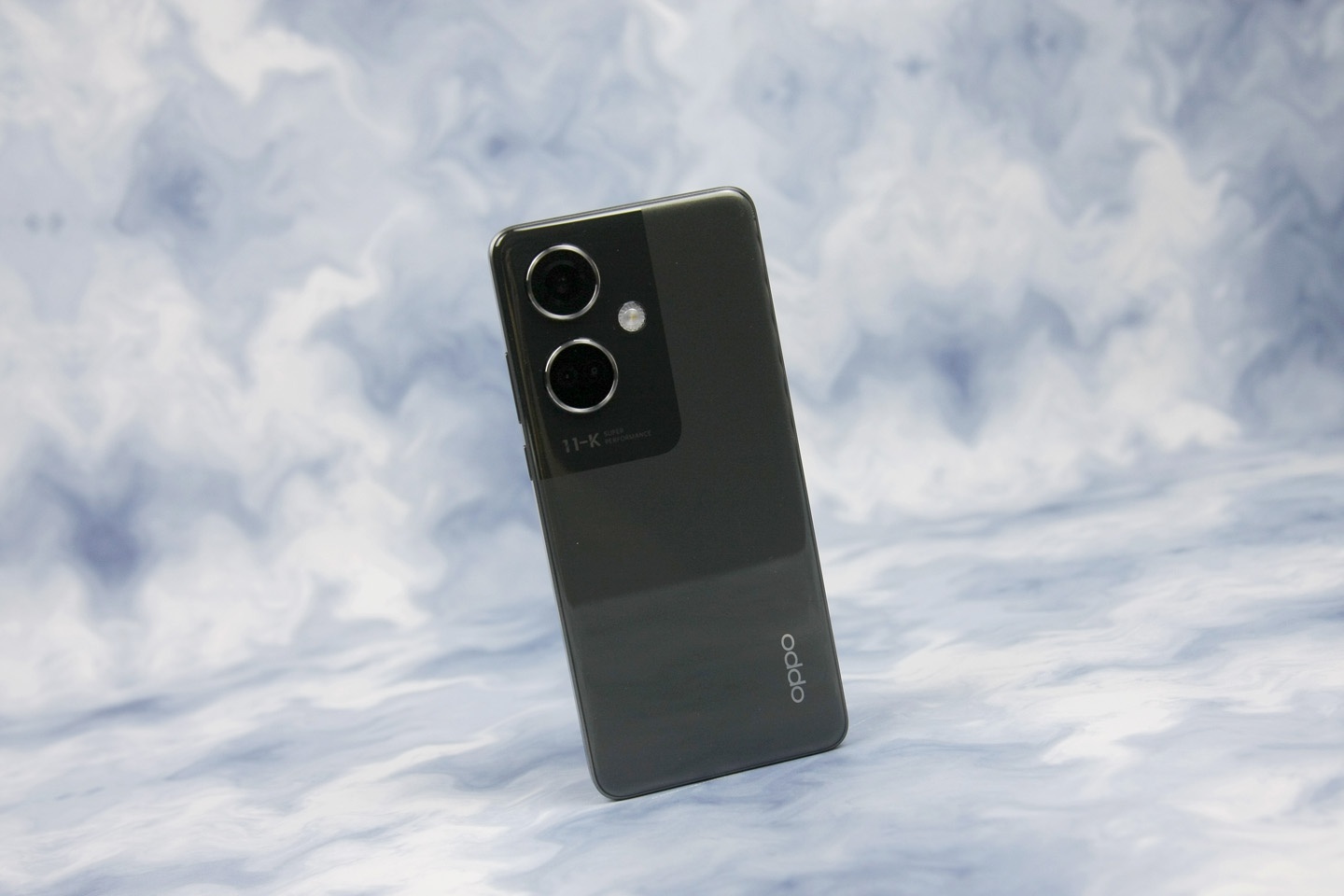 OPPO K11首发图赏：旗舰影像+快充开辟中端机新思路