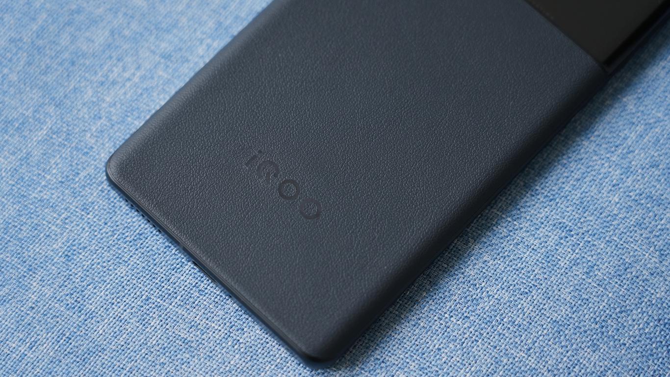 iQOO 10 Pro评测：影像性能大提升 200W闪充独孤求败