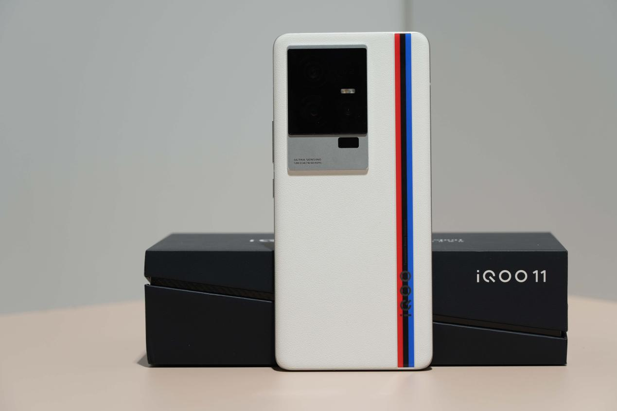 iQOO 11评测：骁龙8 Gen2调校优秀