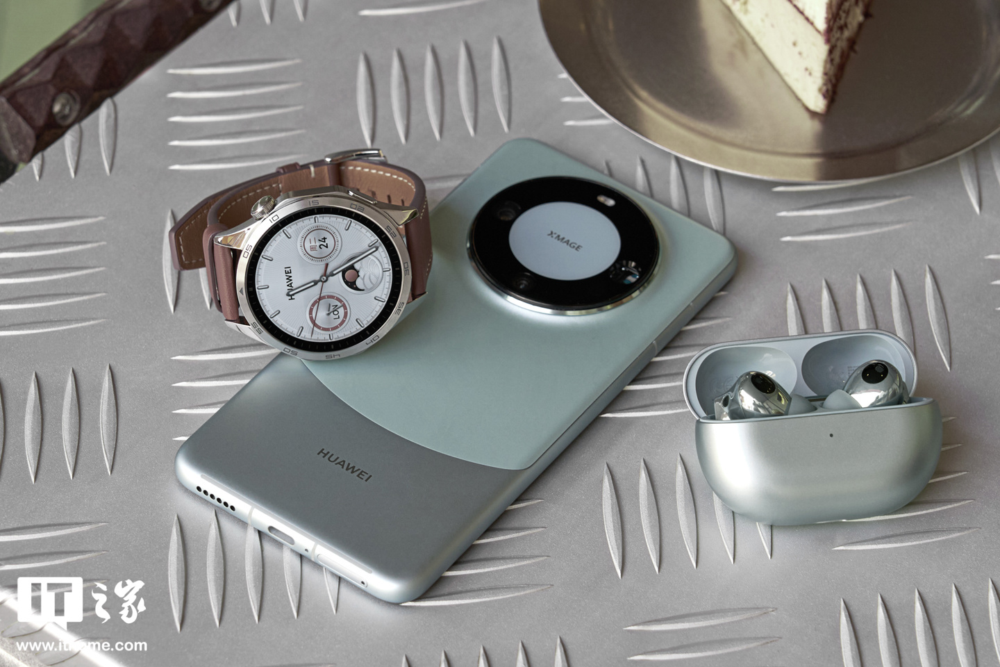 华为运动健康全家桶图赏：华为 Mate 60 Pro、华为 WATCH GT 4、华为 Freebuds Pro 3