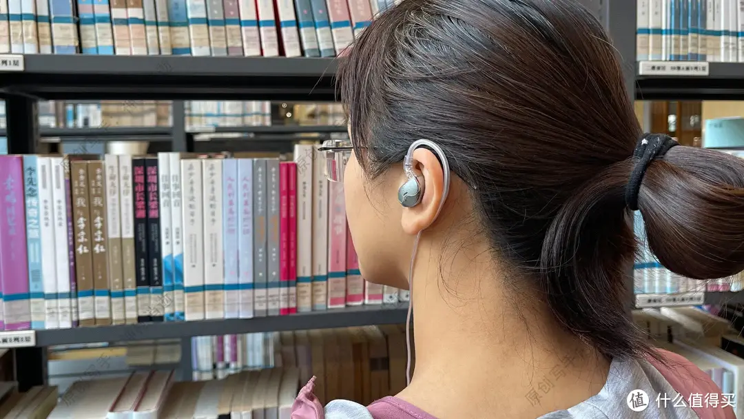 神秘的博物馆日志 篇一百一十三：双模听感，光影国风美学-竹林鸟青鸾入耳式动圈有线耳机体验分享