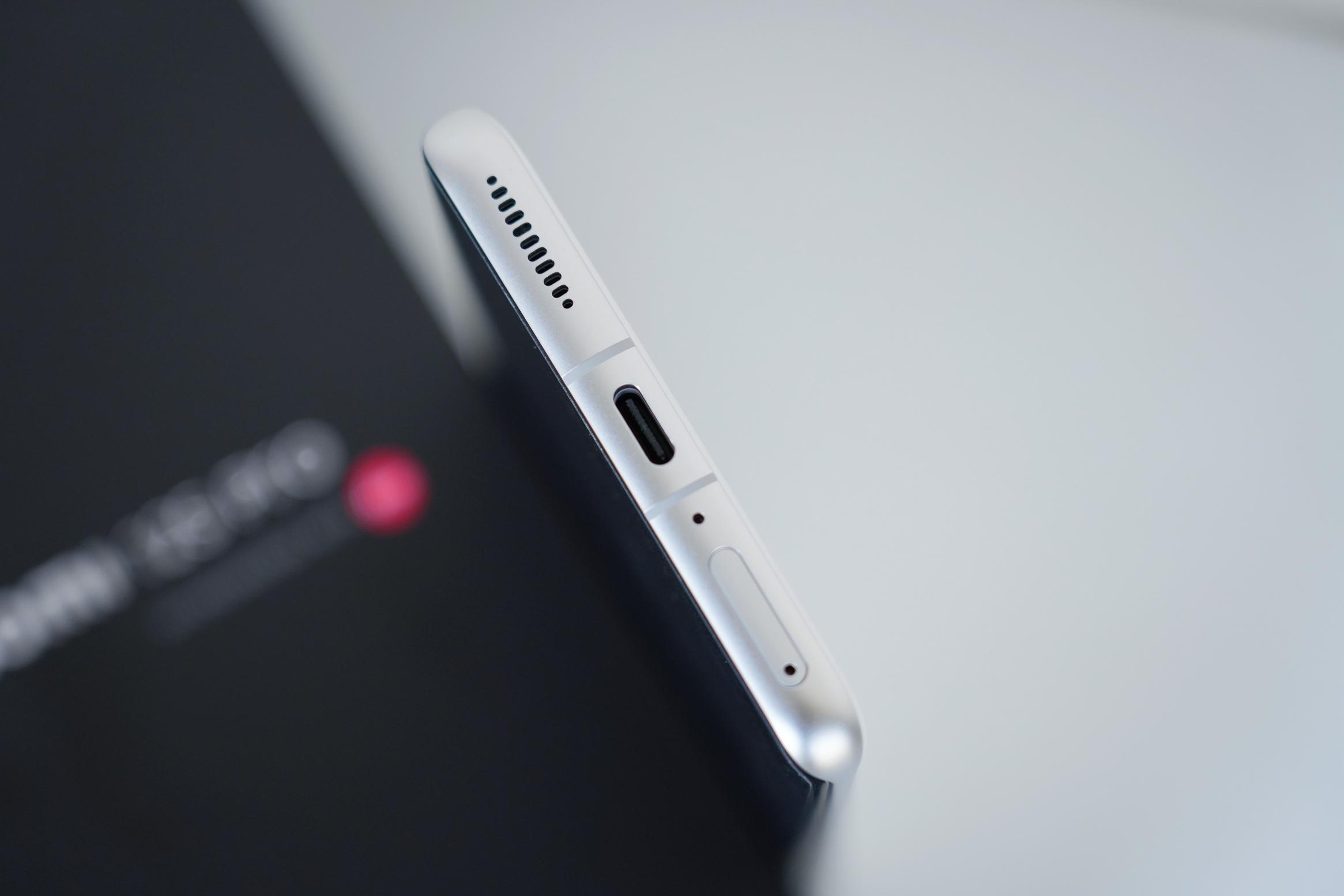 小米12S Pro评测：首发骁龙8 Plus+徕卡影像 数字系列旗舰最终体