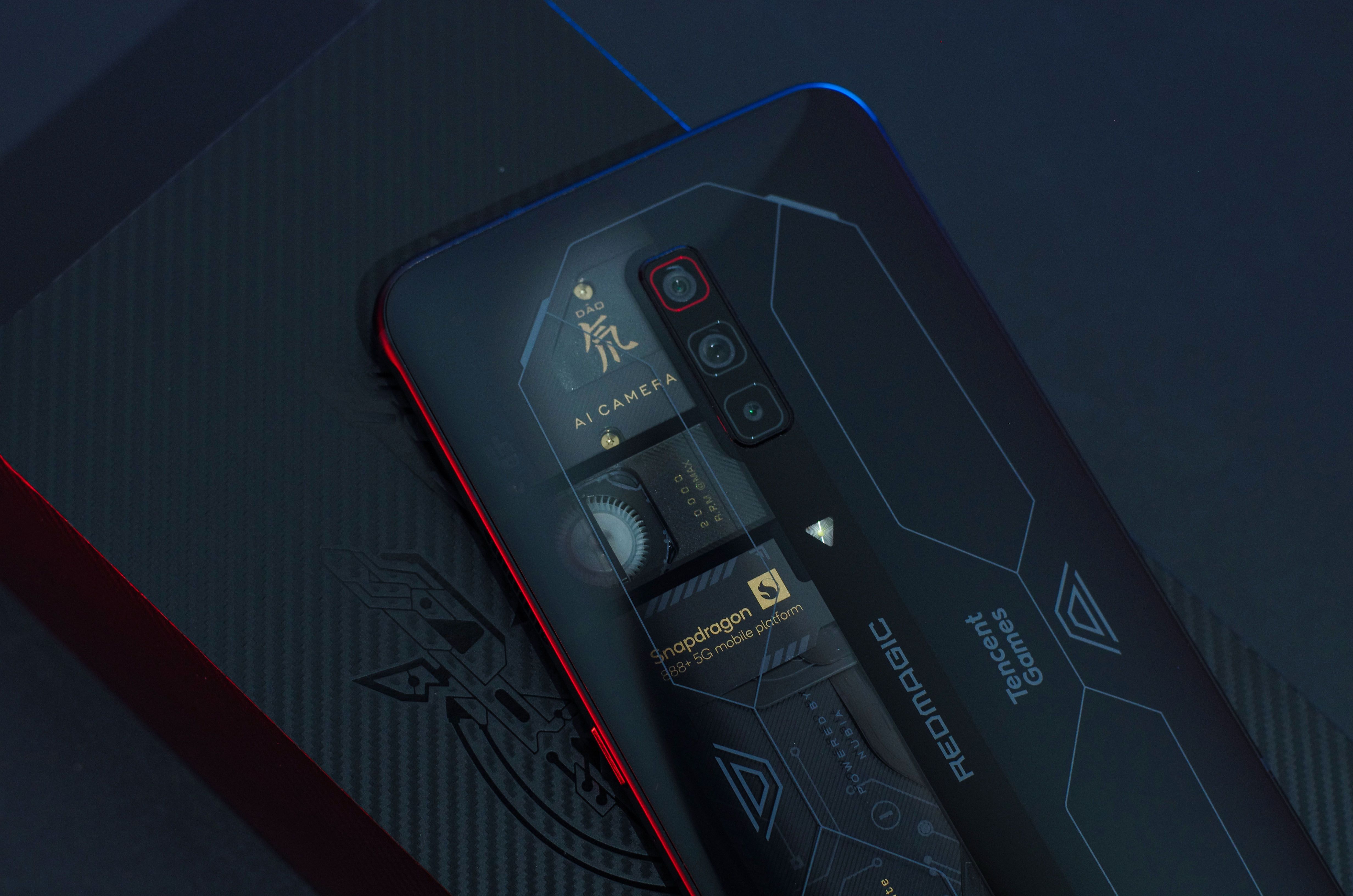 红魔6S Pro评测：顶级散热配置 驯服骁龙888 Plus