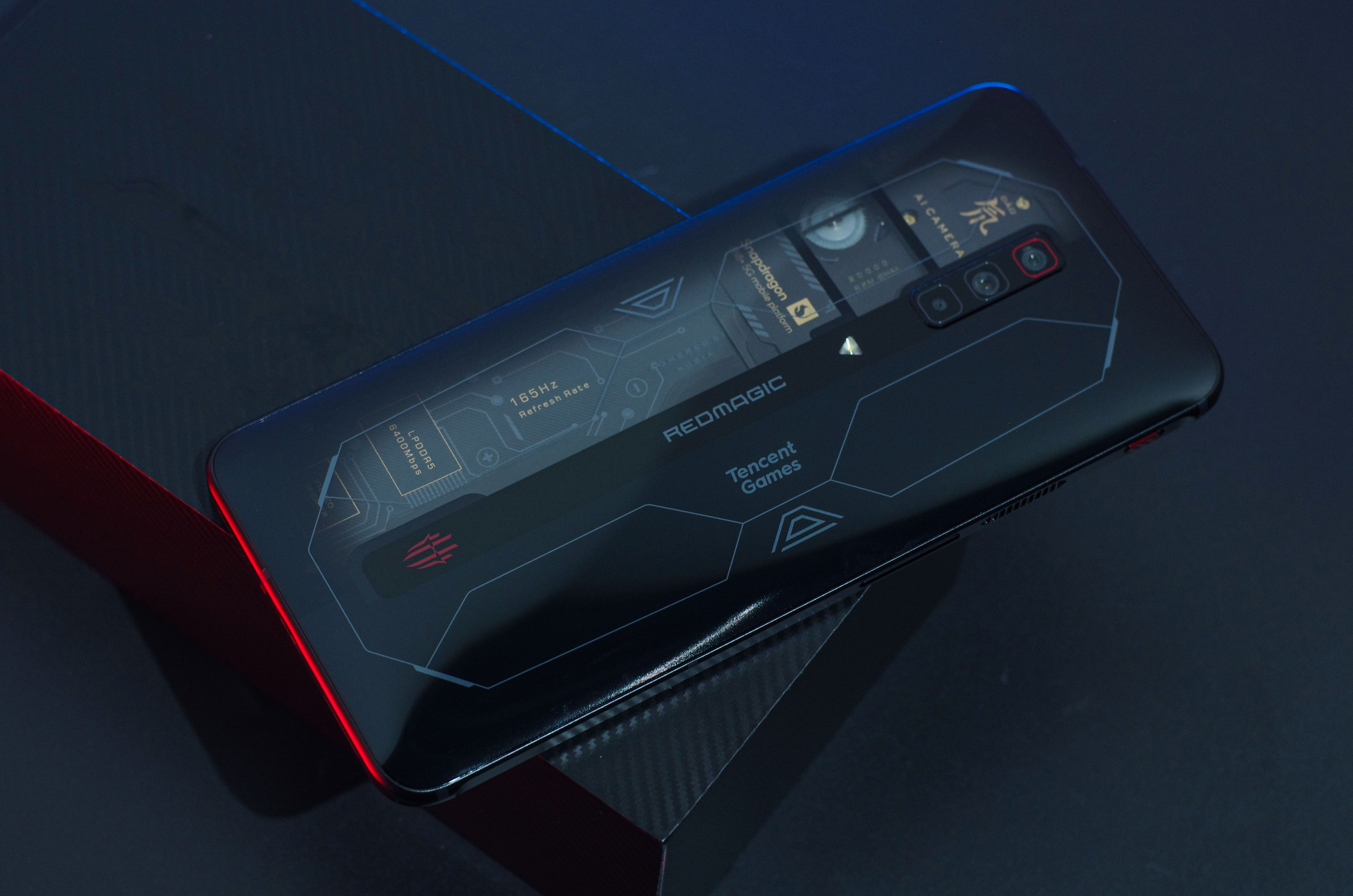 红魔6S Pro评测：顶级散热配置 驯服骁龙888 Plus