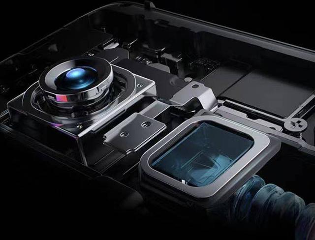 消息称 vivo X100 系列手机将搭载行业唯一 APO 长焦，全系新增长焦微距功能