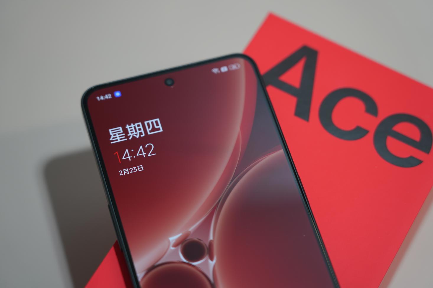 一加Ace 2V评测：天玑9000+12G+256G存储只要2299 还有谁！