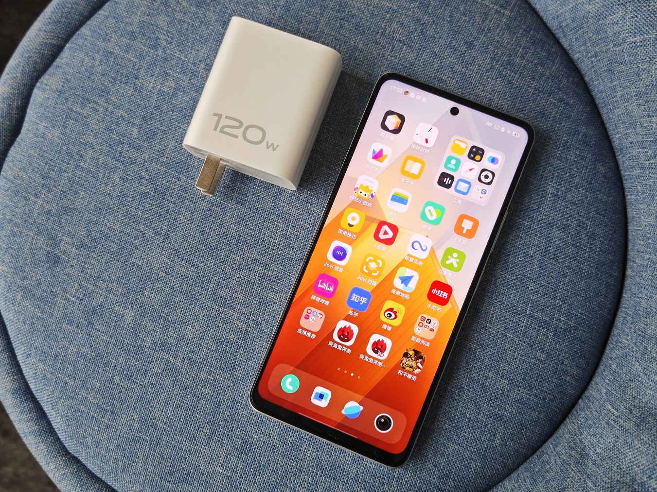 iQOO Z8评测：搭载LCD屏的性能小超人