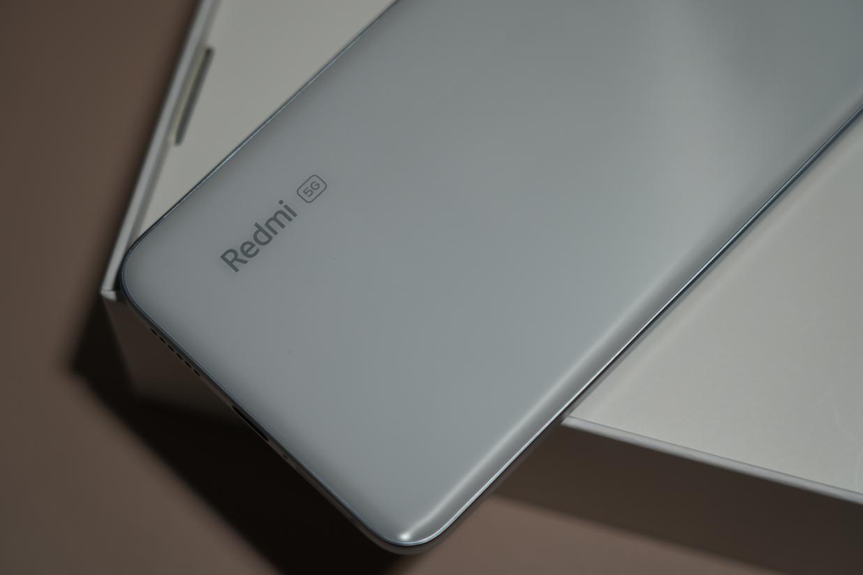 Redmi Note12T Pro开箱简评：送给LCD爱好者的礼物