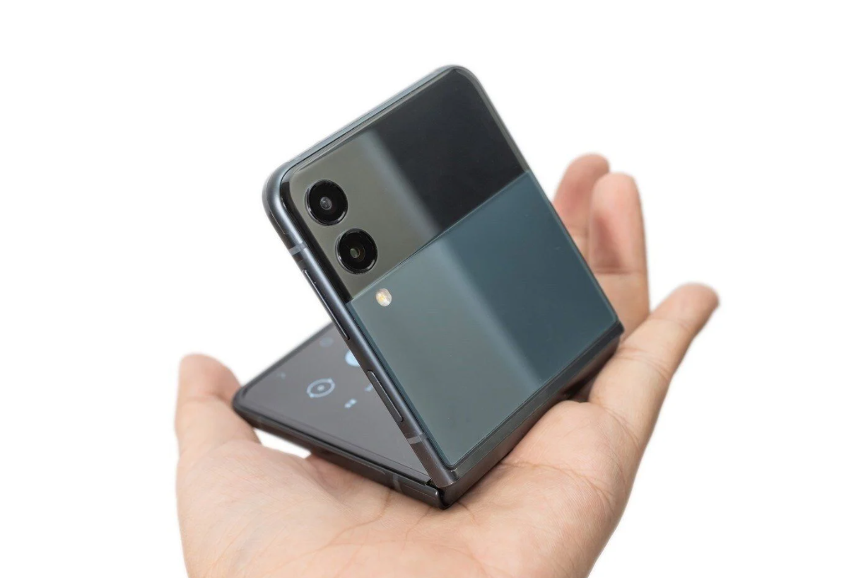 S21还会远吗？三星为Galaxy Z Fold 3等机型推送One UI 5正式版