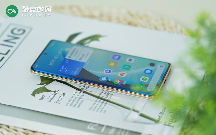 极摩客 K1 &amp; 极摩客 G1 · 图赏】