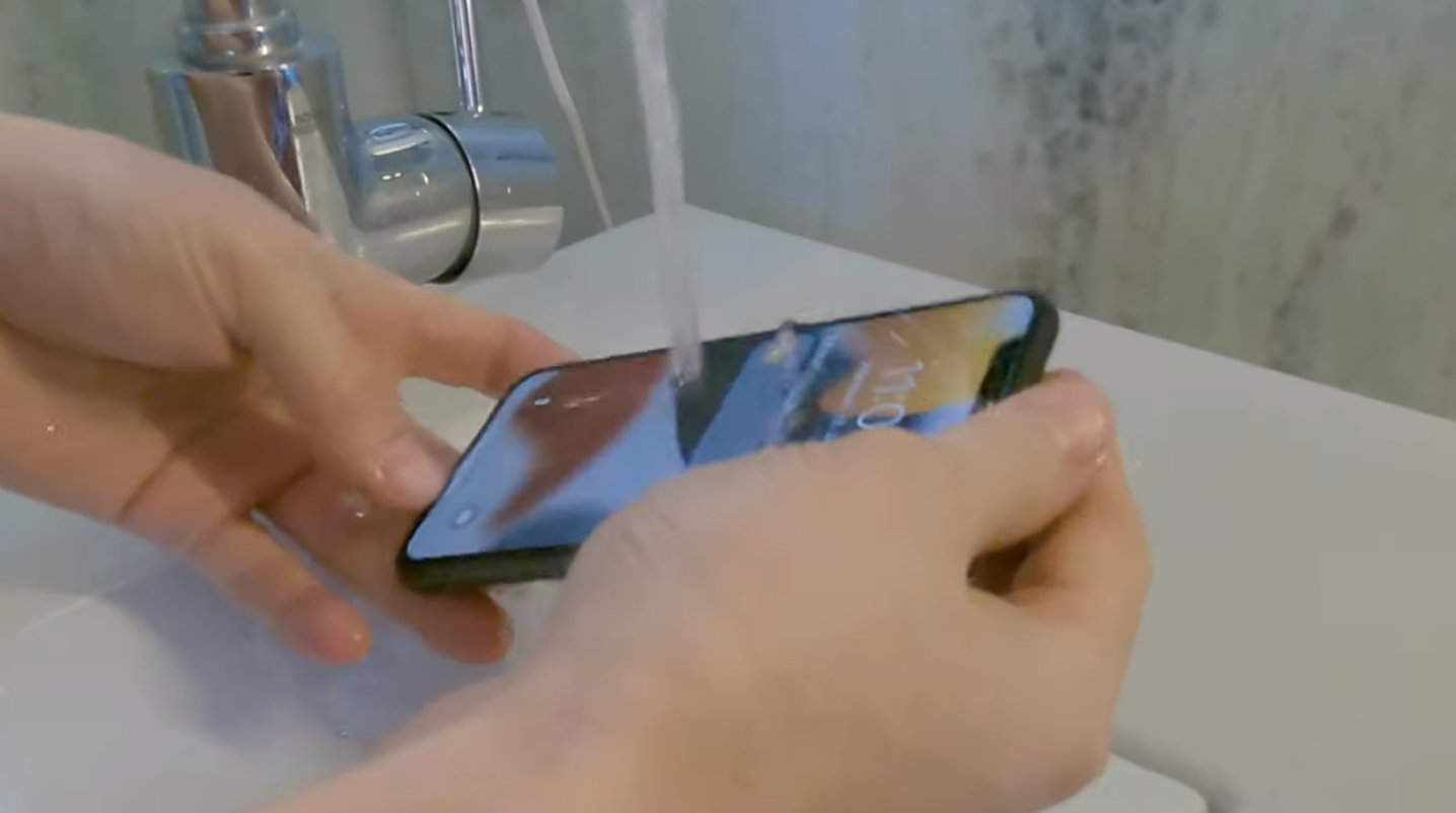 高贵质感，高端IPX8防水iPhone充电器，奢华享受在每一刻