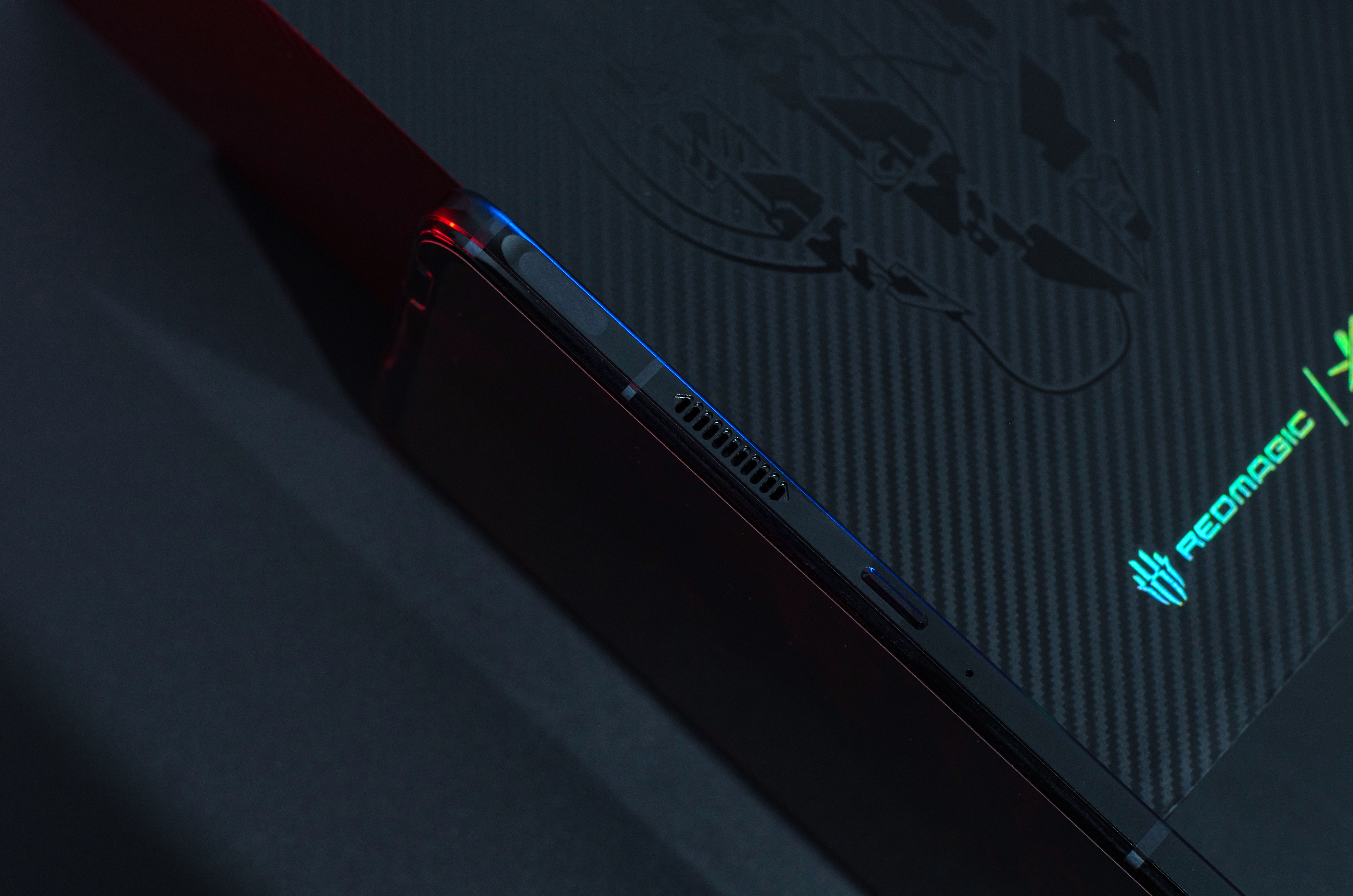 红魔6S Pro评测：顶级散热配置 驯服骁龙888 Plus