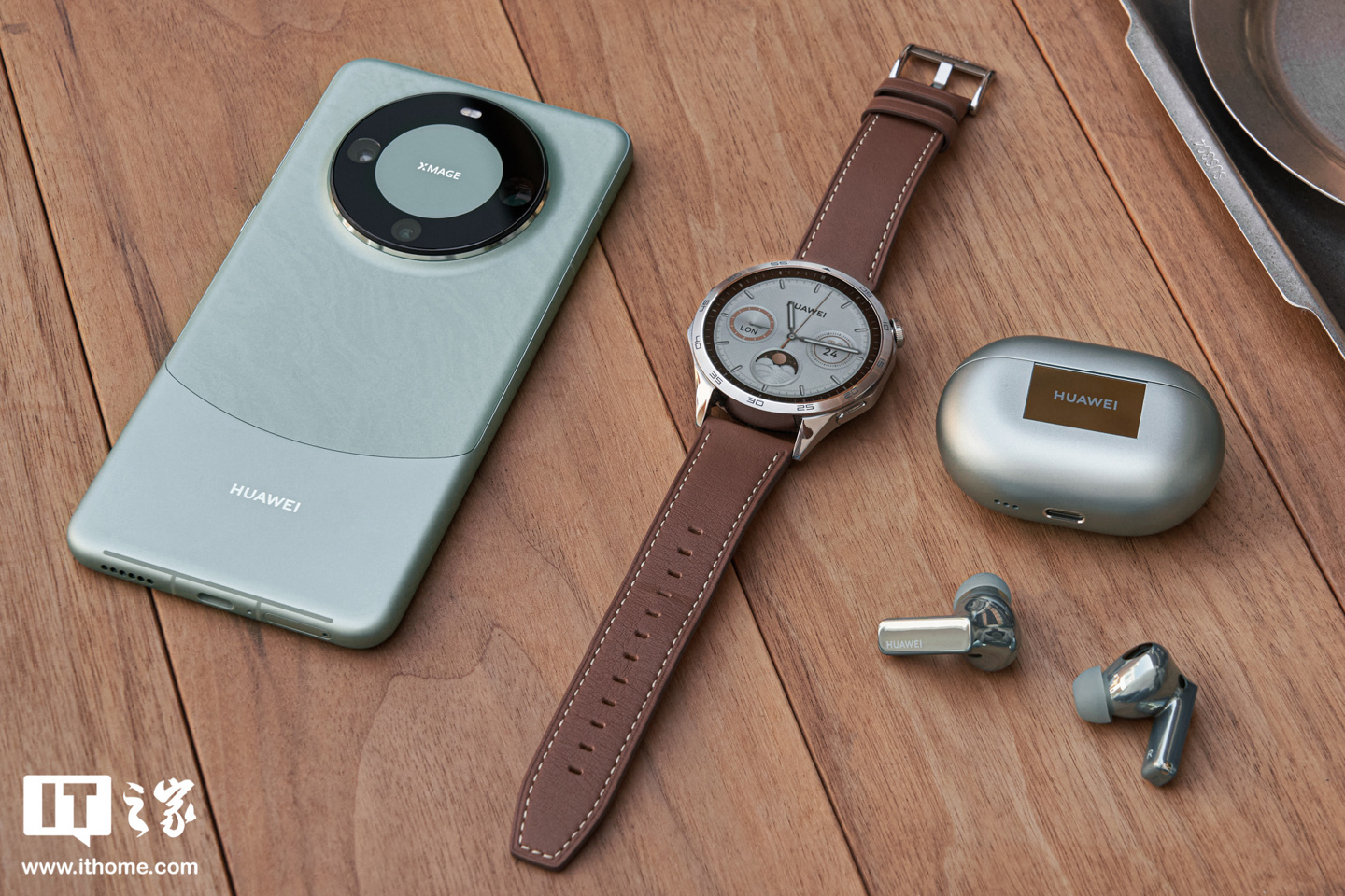 华为运动健康全家桶图赏：华为 Mate 60 Pro、华为 WATCH GT 4、华为 Freebuds Pro 3