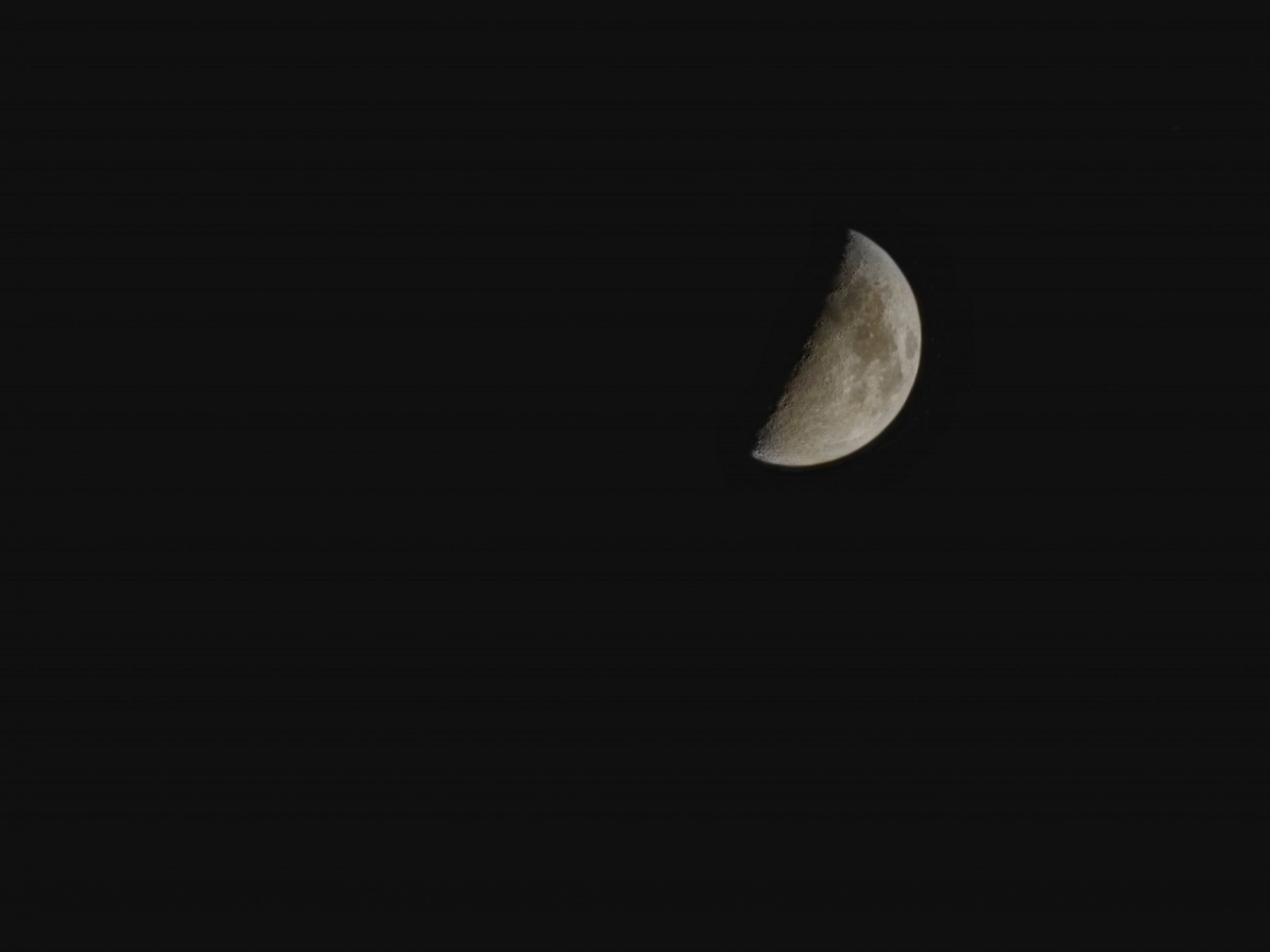 努比亚Z30 Pro评测：拍照剑走偏锋 一瞬还原星轨