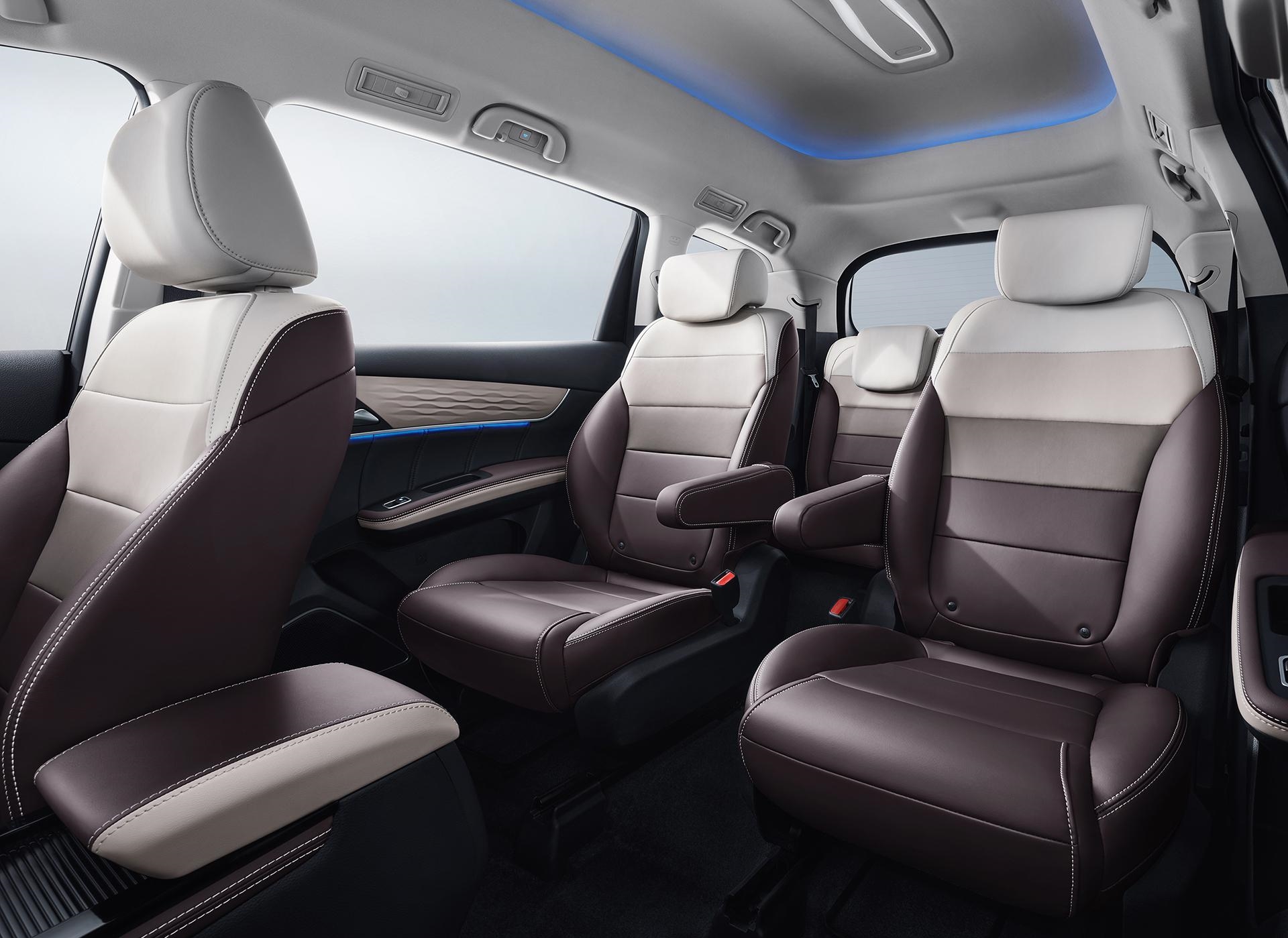 最省油的MPV 比亚迪宋MAX DM-i上市 14.58万元起
