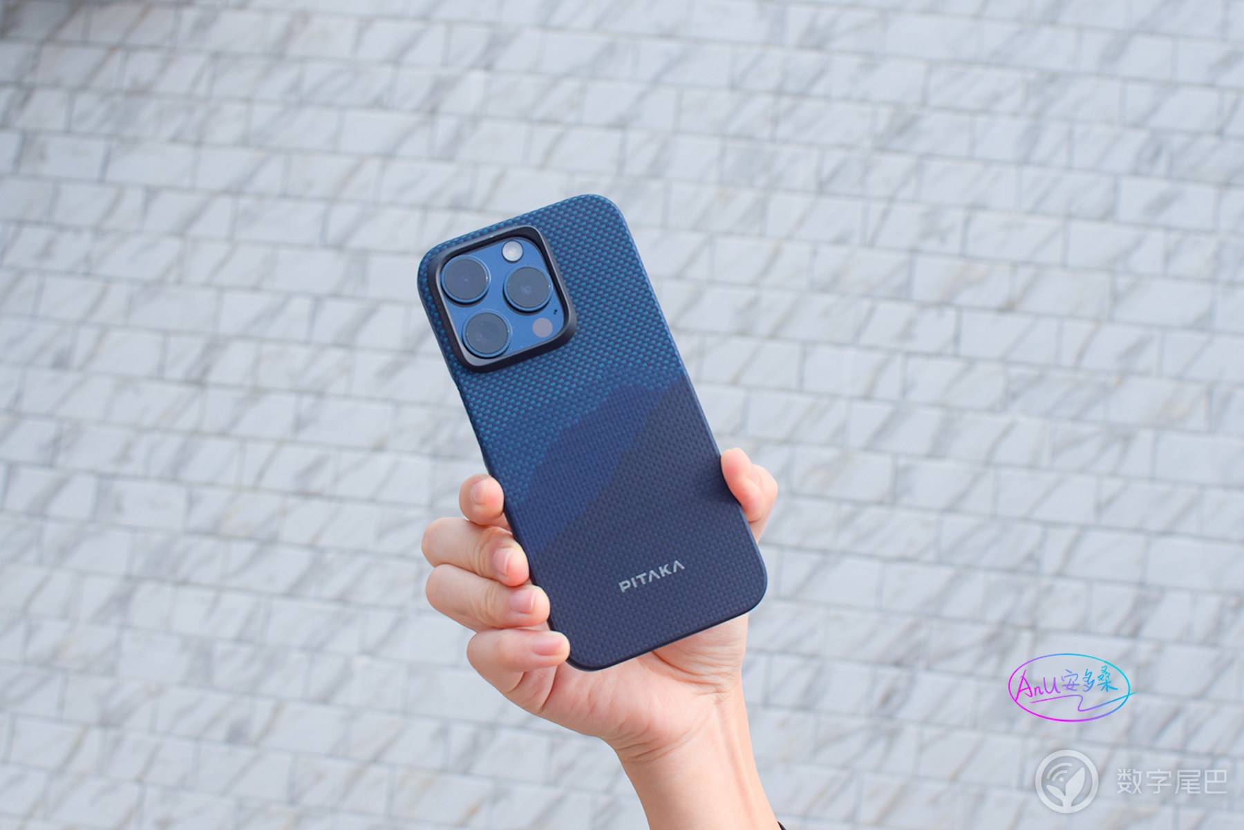 iPhone 15 Pro，两周浅体验，还有特别的PITAKA