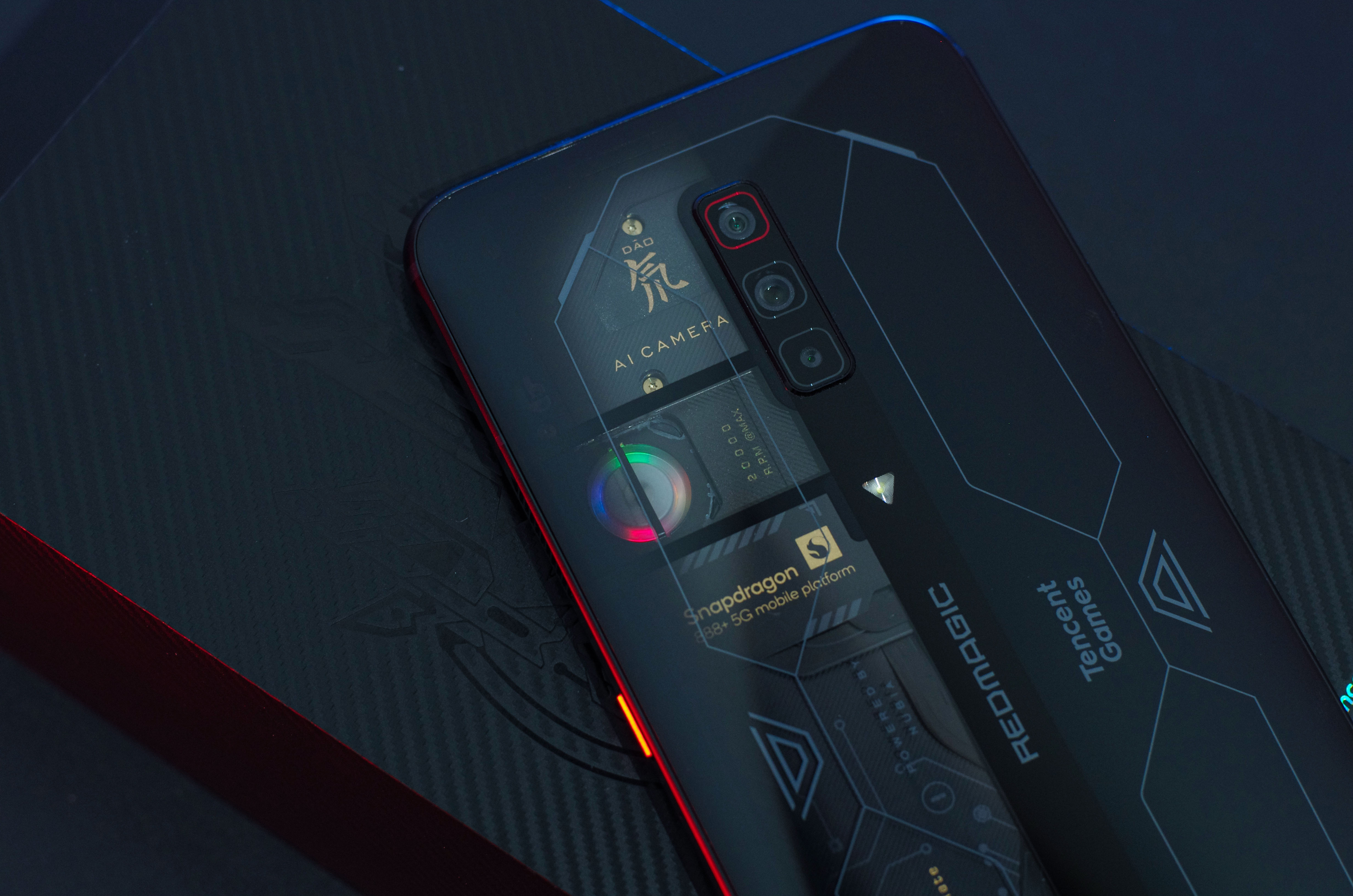 红魔6S Pro评测：顶级散热配置 驯服骁龙888 Plus
