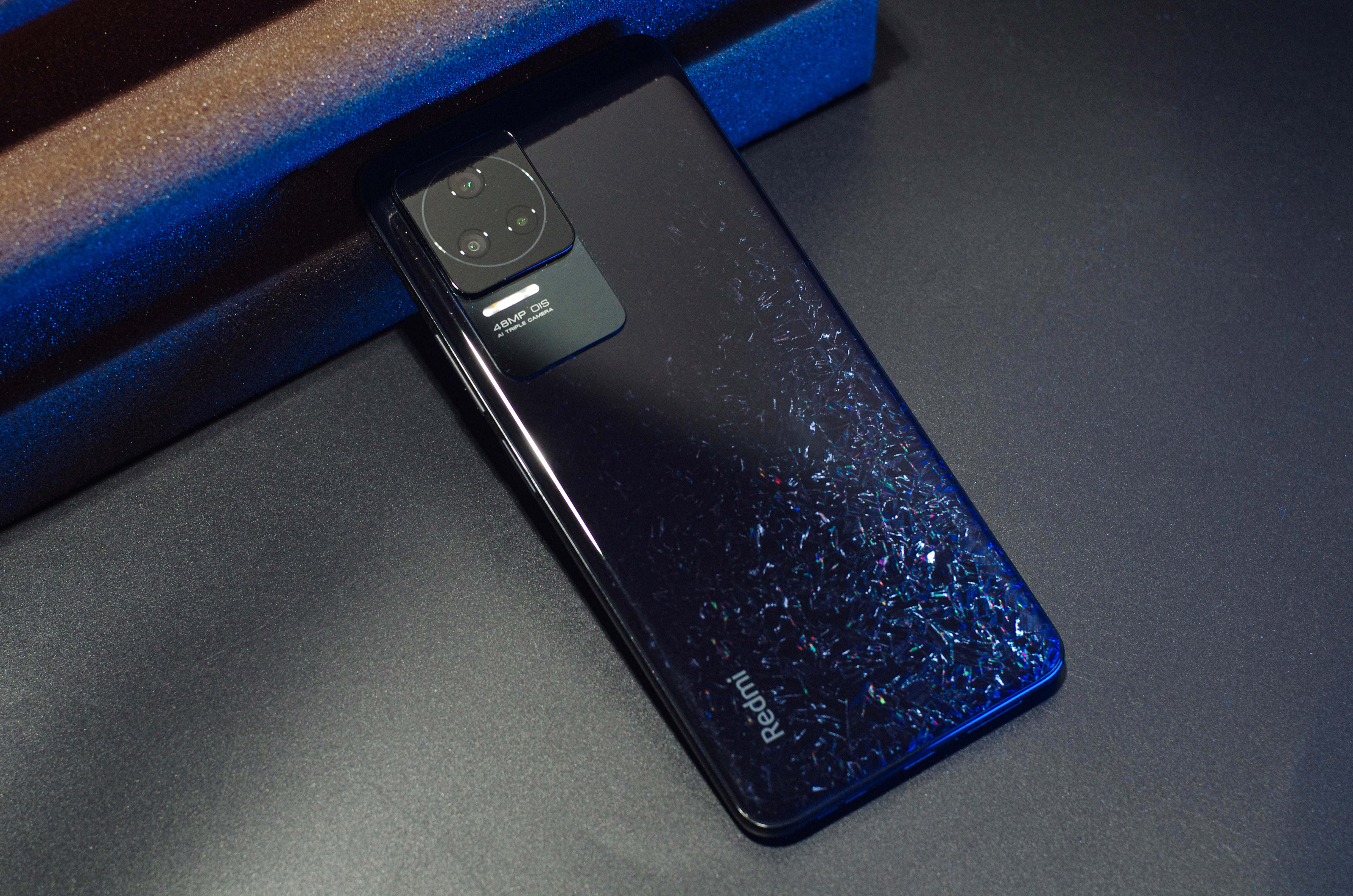 Redmi K50评测：2K直屏大圆满、天玑8100一战封神