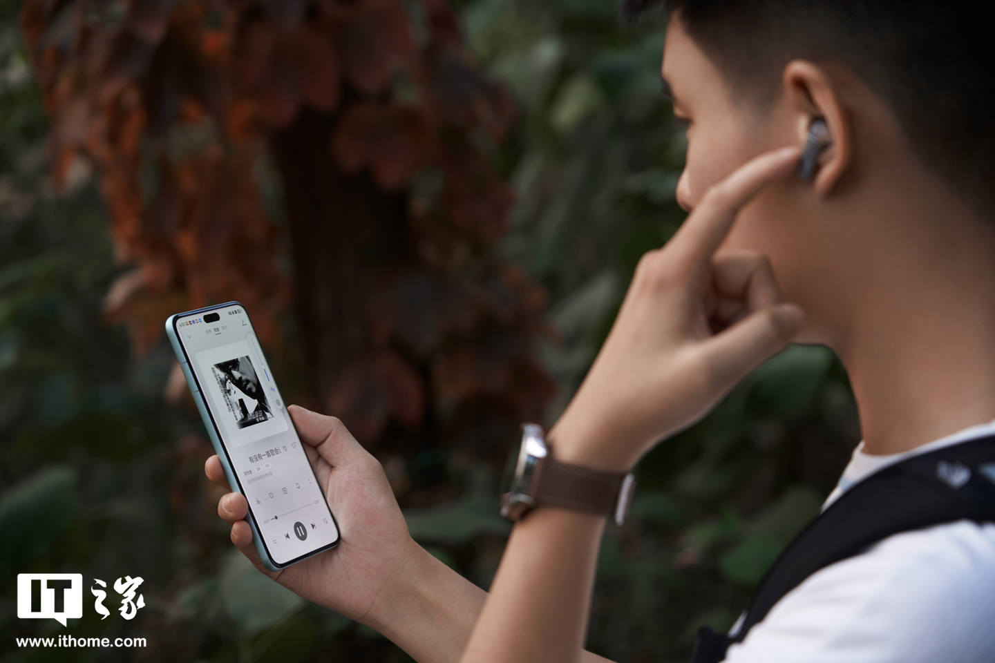 华为运动健康全家桶图赏：华为 Mate 60 Pro、华为 WATCH GT 4、华为 Freebuds Pro 3
