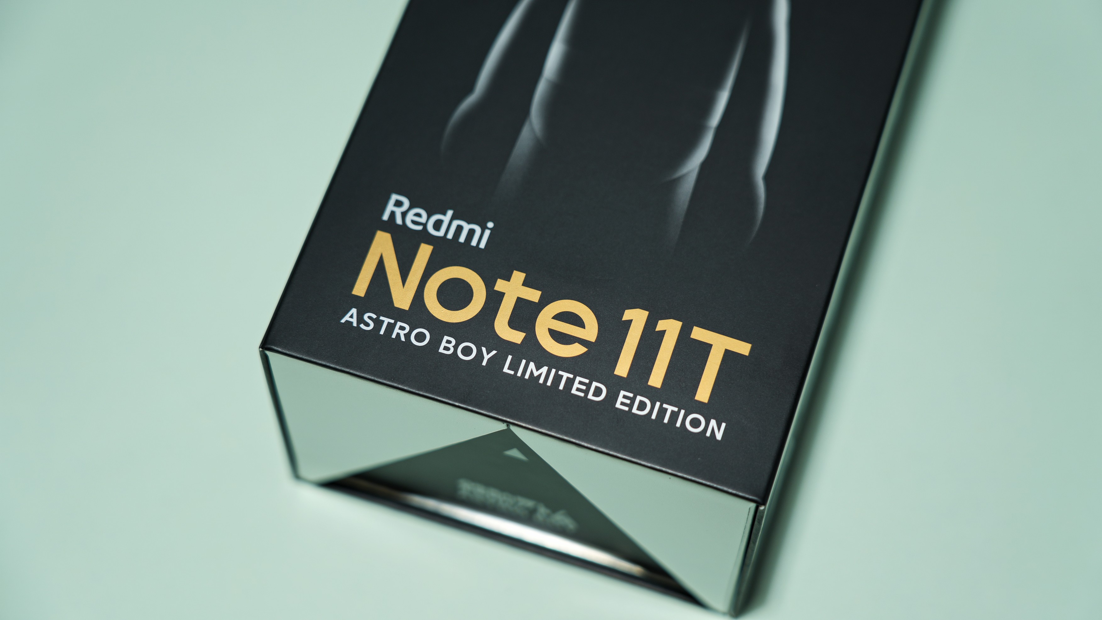 潮流限定，红米Note 11T时尚性能双享