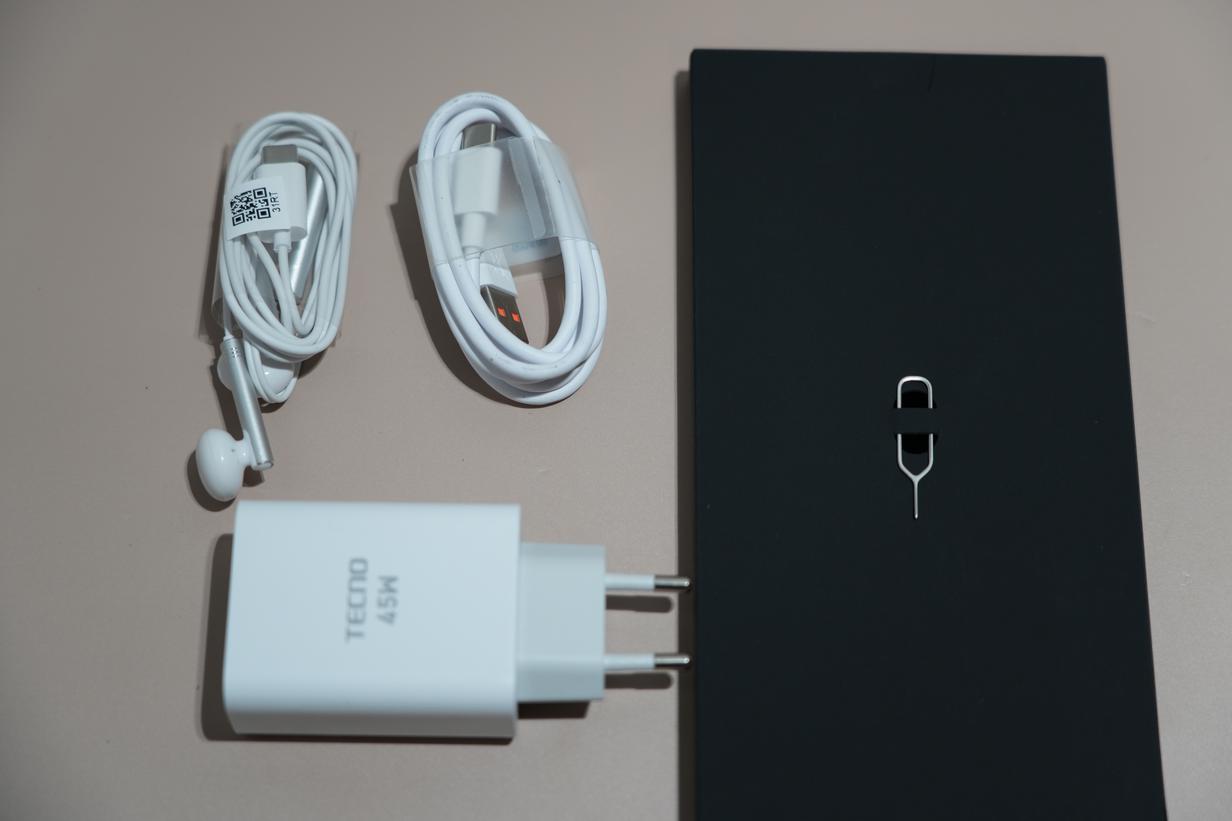 开拓市场 迈向高端：聊聊传音旗舰机TECNO PHANTOM X2