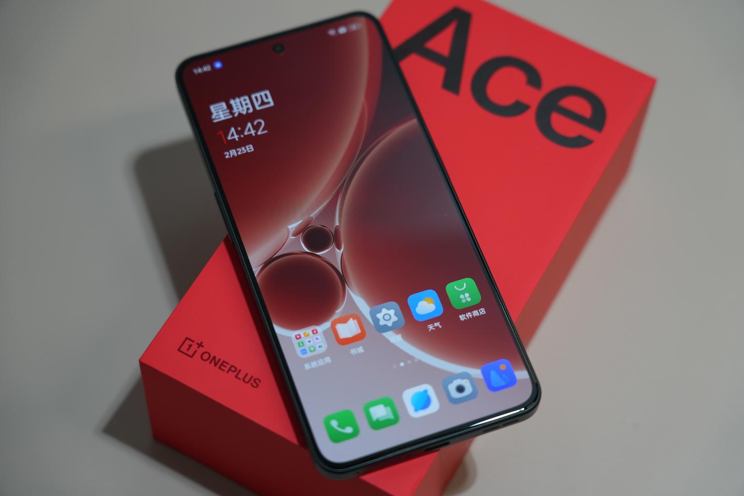 一加Ace 2V评测：天玑9000+12G+256G存储只要2299 还有谁！