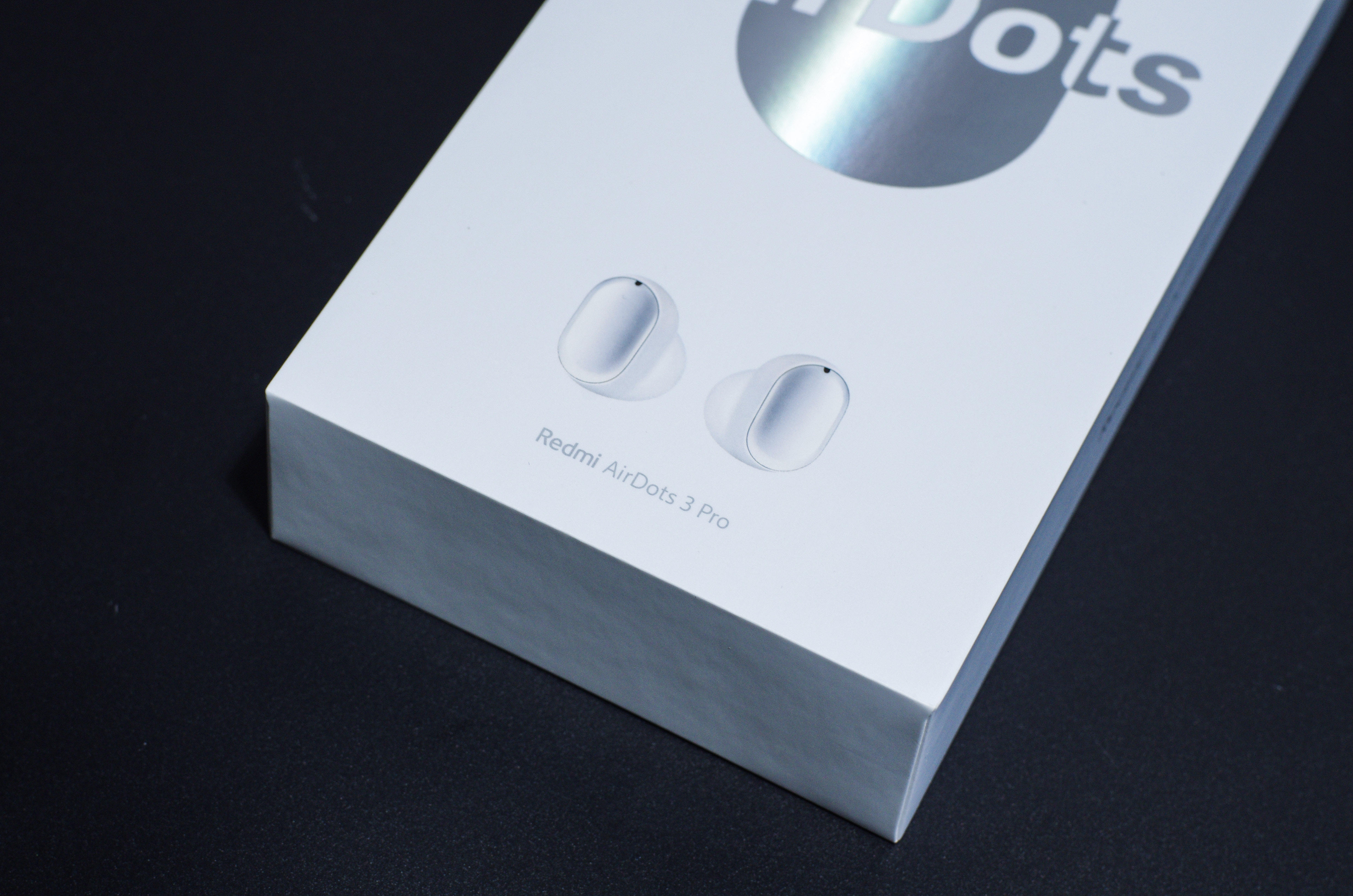 旗舰配置！Redmi AirDots 3 Pro评测：299元真香