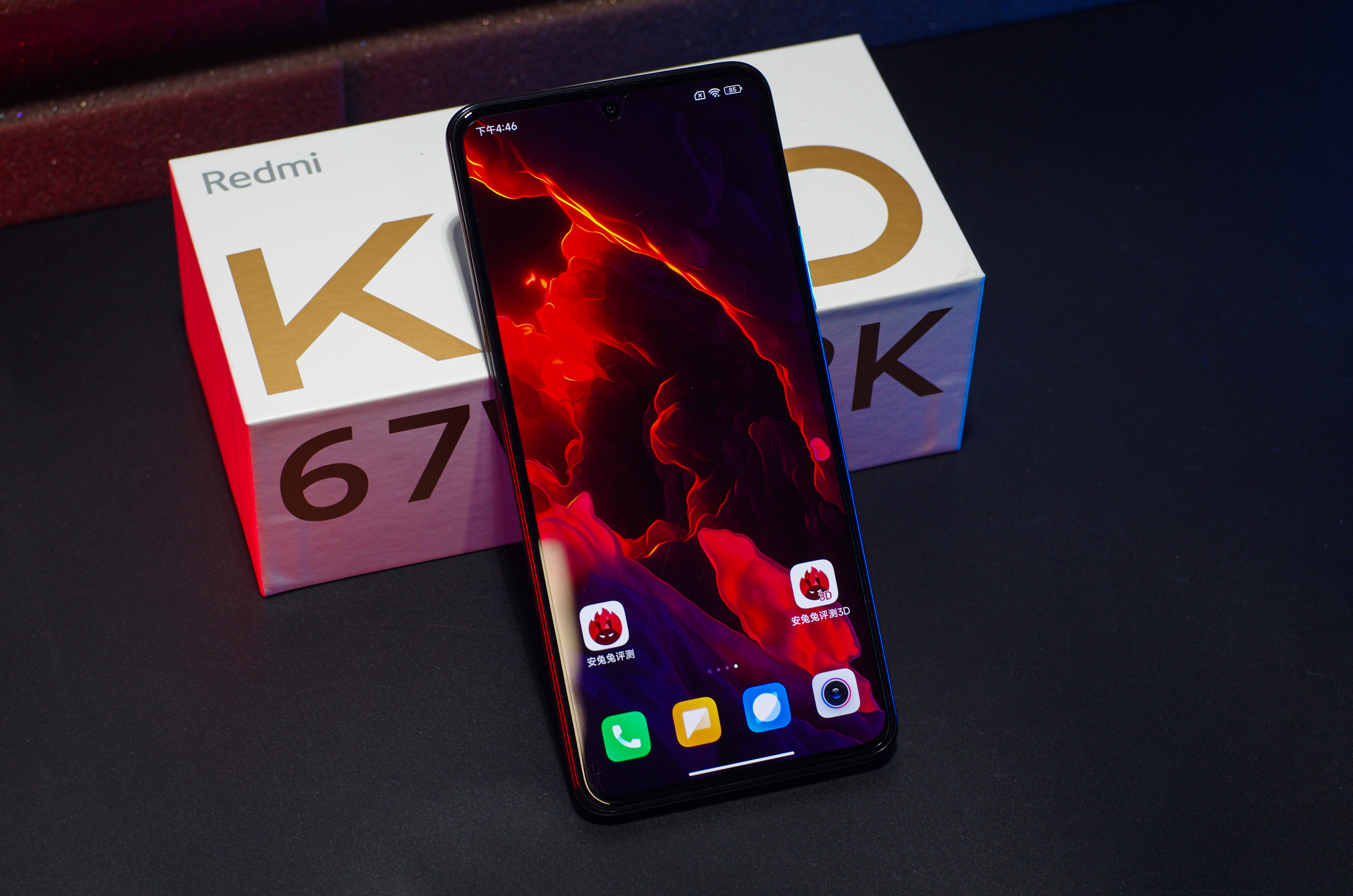 Redmi K50评测：2K直屏大圆满、天玑8100一战封神