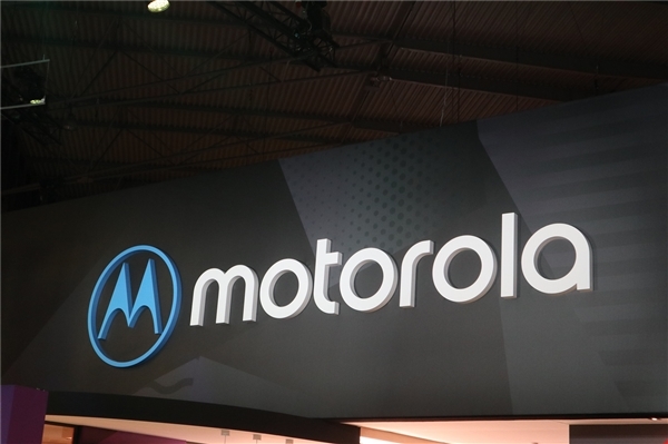 moto razr 2023渲染图公布 外屏尺寸超过3.0