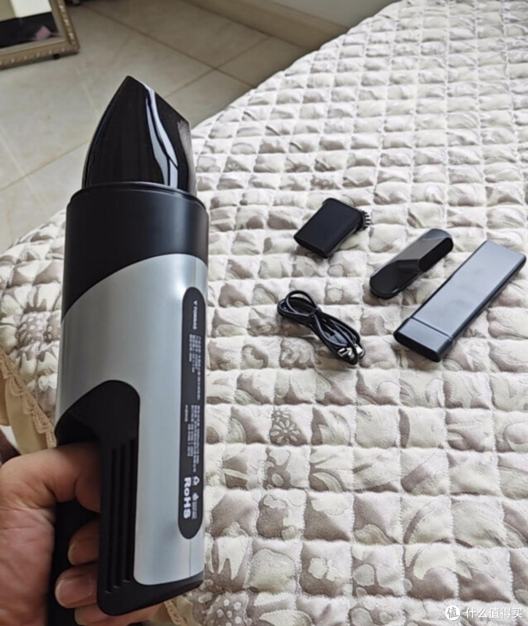 ￼￼图拉斯（TORRAS）车载吸尘器大吸力无线手持汽车吸尘器车家两用车内小型便捷大功率￼