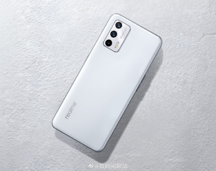 realme GT Neo2T外观揭晓：有耳机孔！