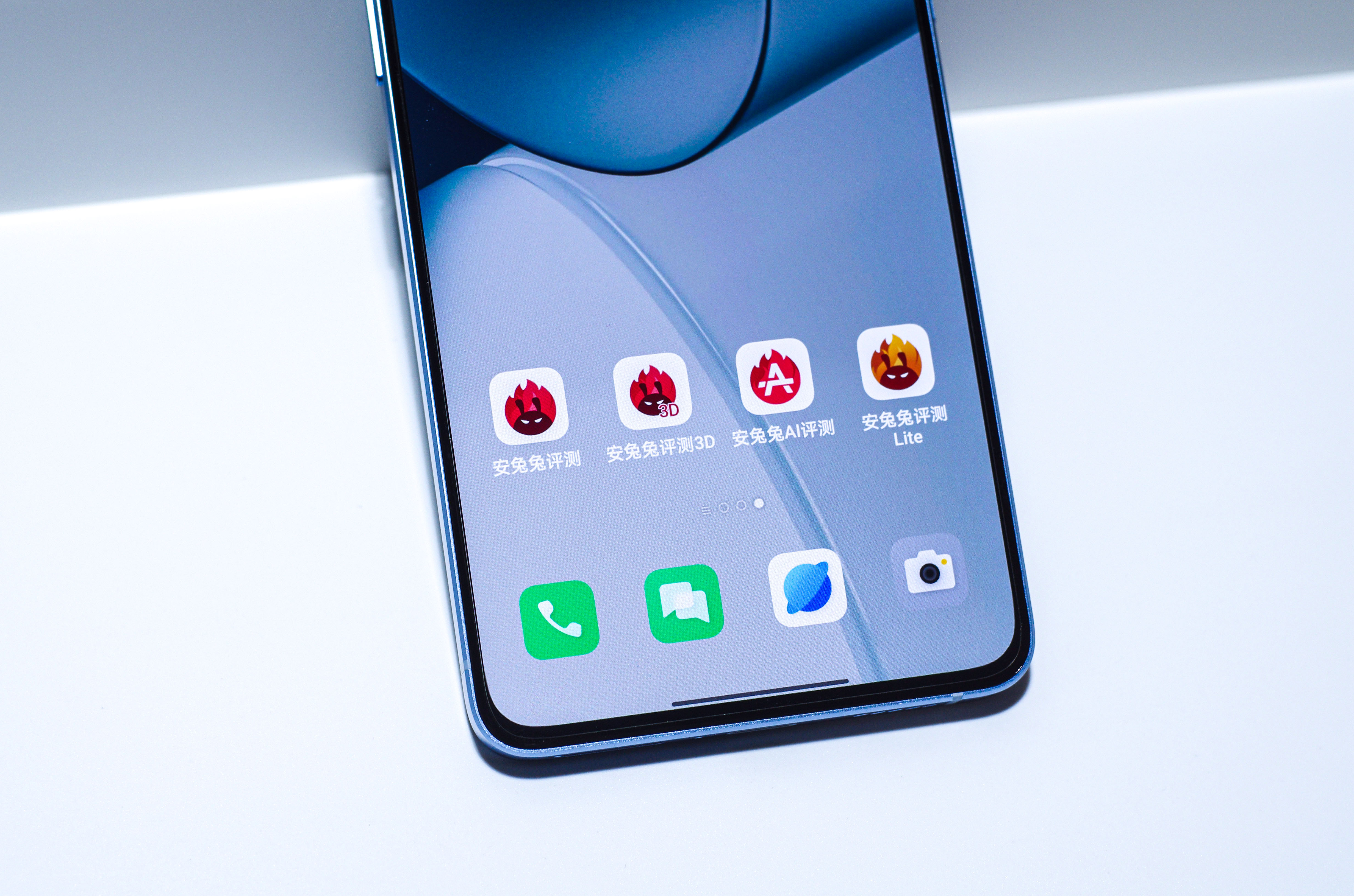 OPPO Reno7 Pro评测：焕然一新、收获芳心