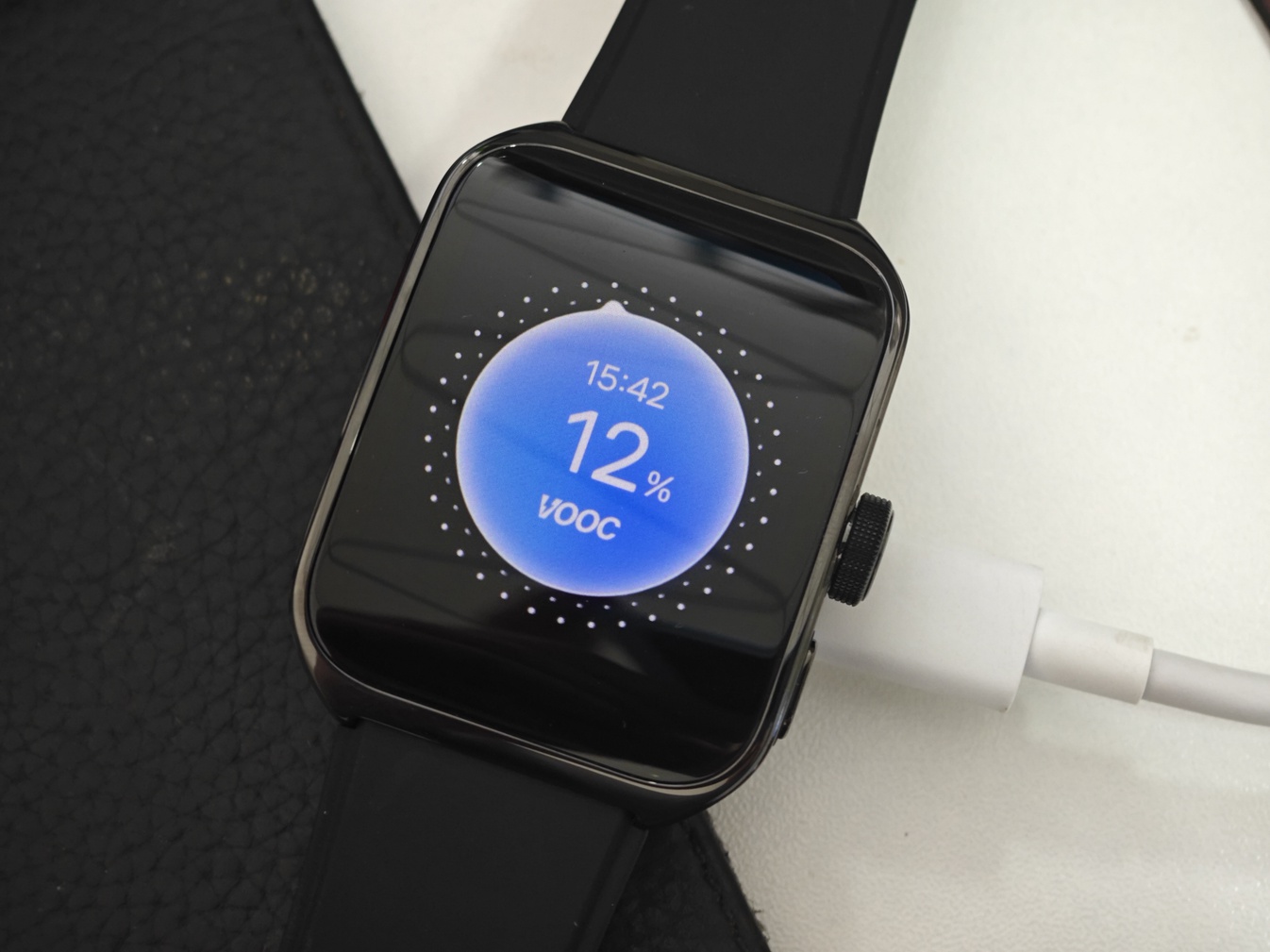 OPPO Watch 4 Pro评测：智能手表产品里的无可替代