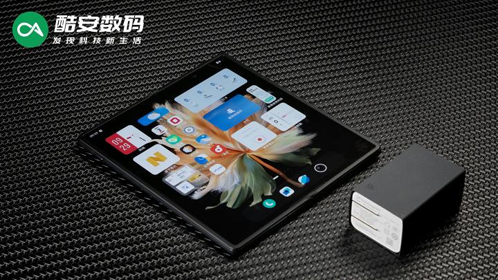 vivo X Fold「梧桐灰」真机图赏】