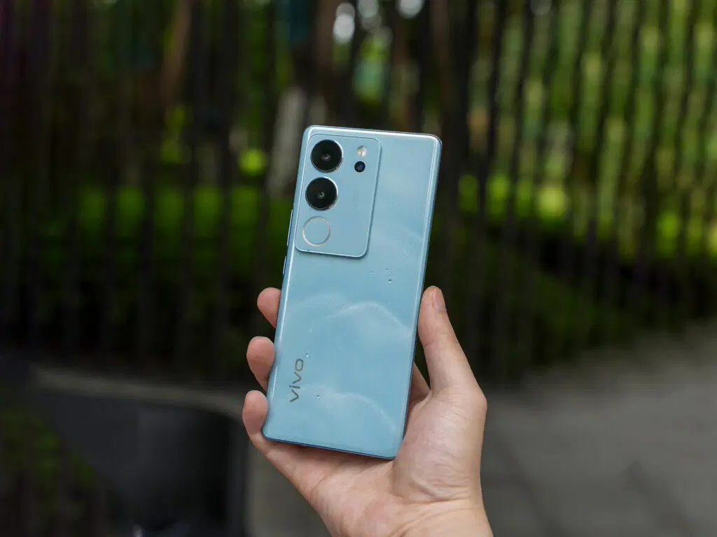 消息称 vivo S18 手机通过 3C 认证，显示支持 80W 快充