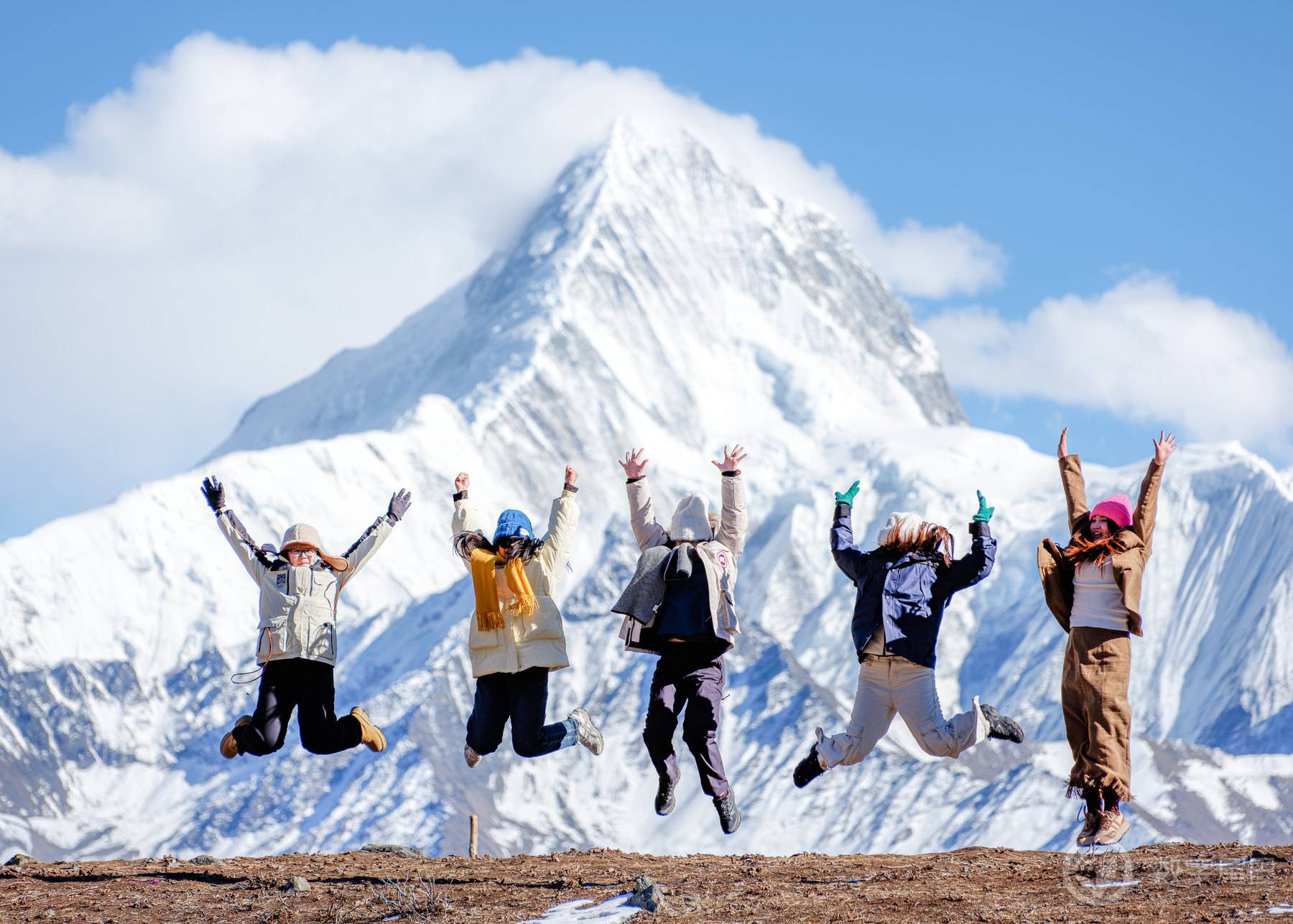 往返4次，历经艰险，贡嘎金山，得偿所愿（富士GFX50R冷嘎措冰封之旅）