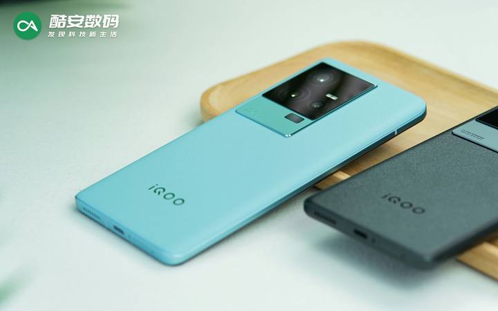 iQOO 11S · 真机图赏】