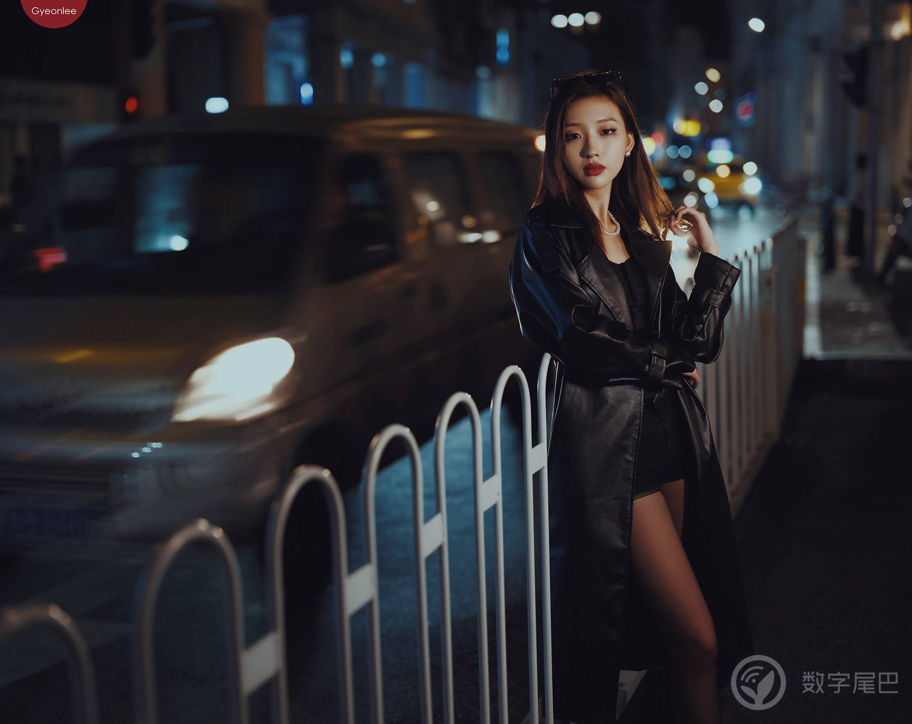 摄影想要有光，我有Hobolite